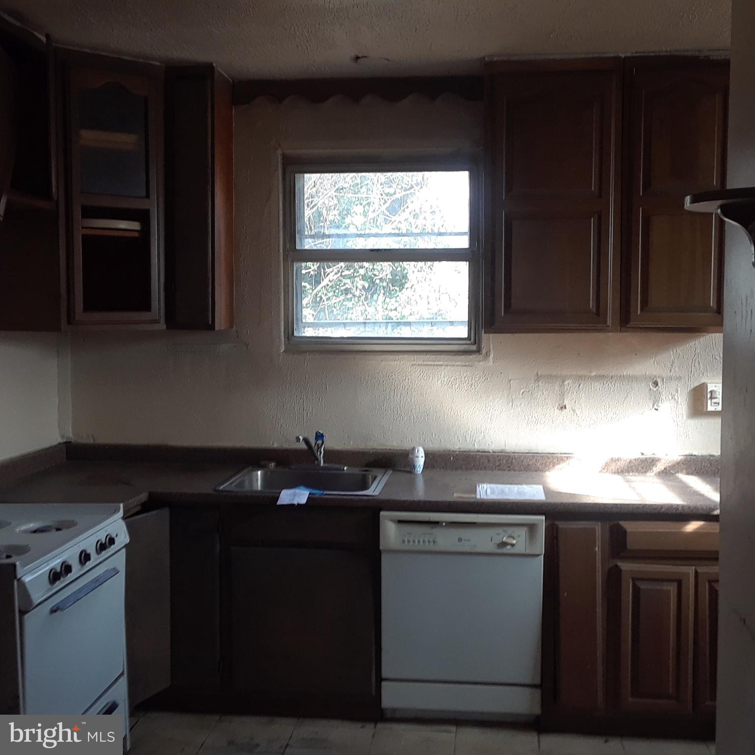 GARDENVILLE - Residential