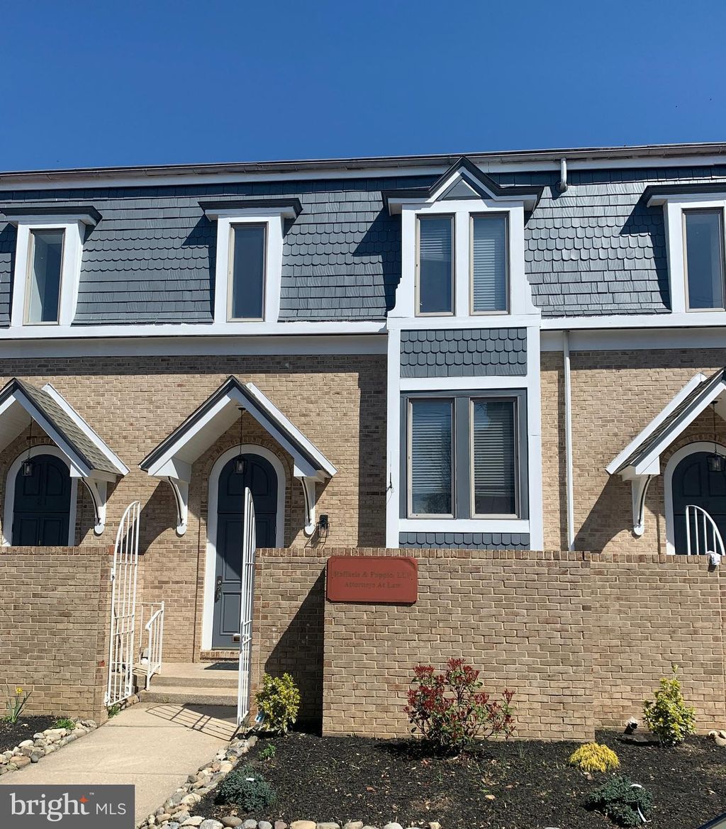 Photo of 19 W 3rd Street #19, MEDIA, PA 19063 (MLS # PADE2043760)