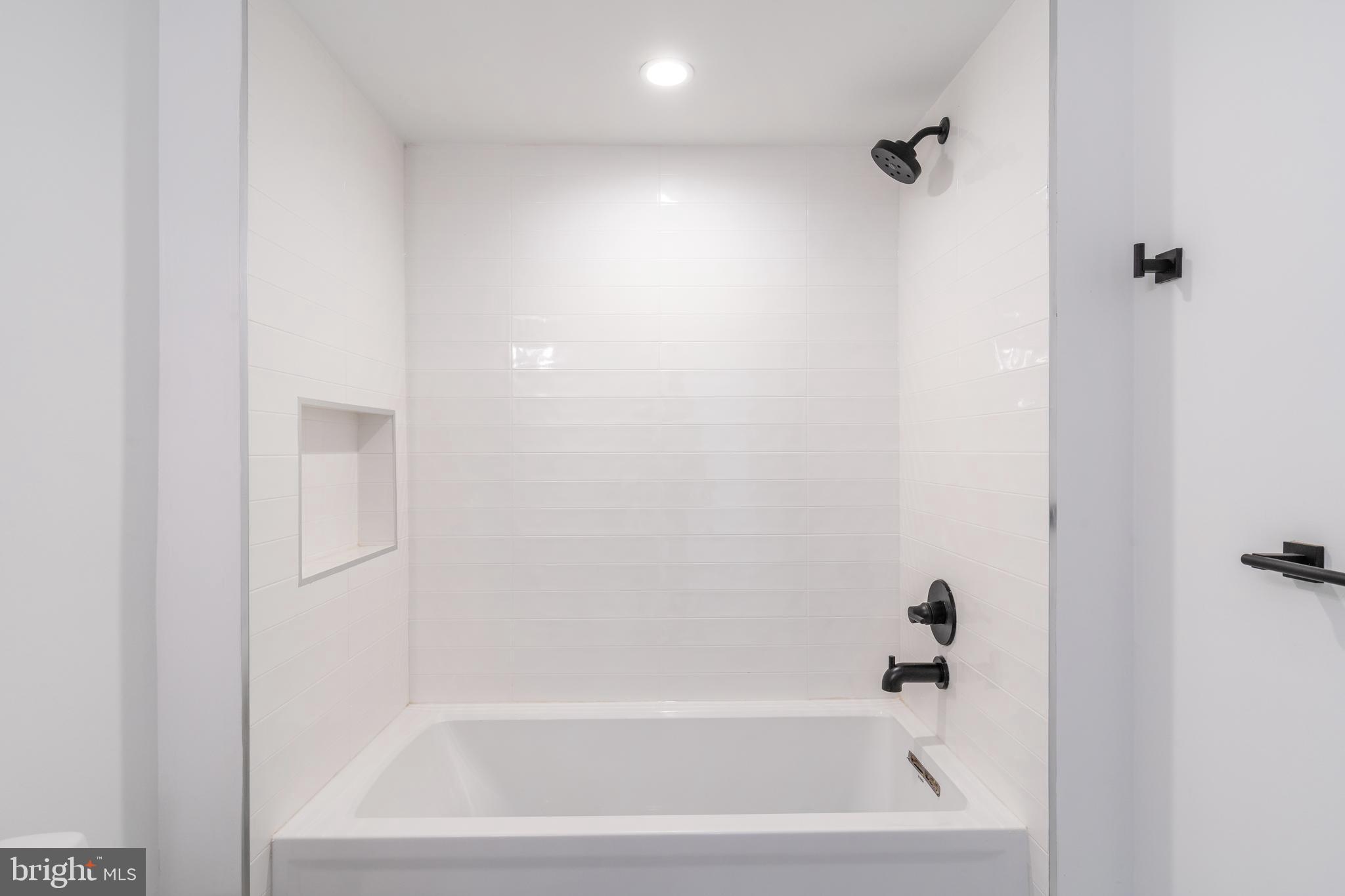 GRADUATE HOSPITAL - Residential