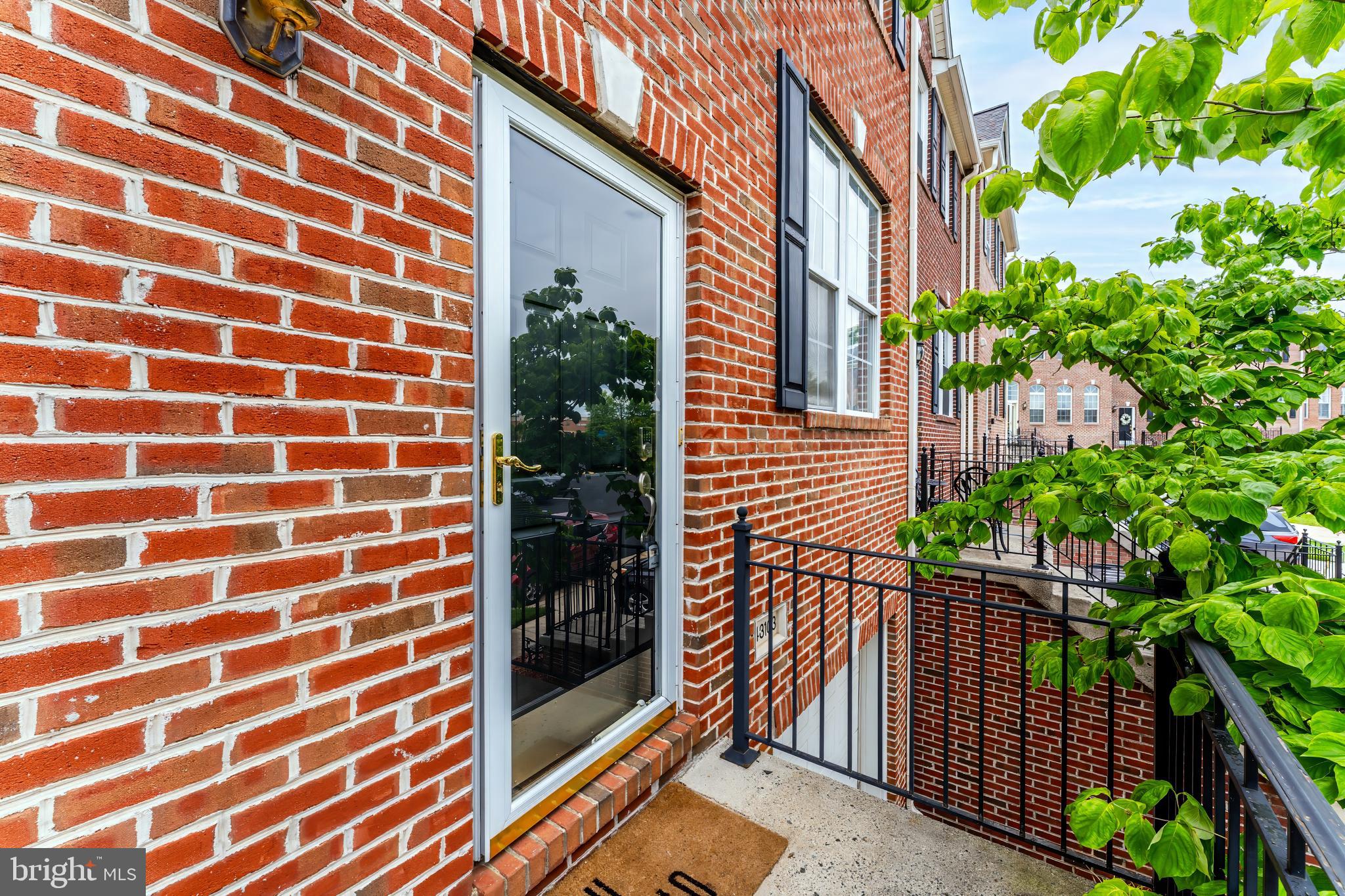 43103 FOREST EDGE SQUARE