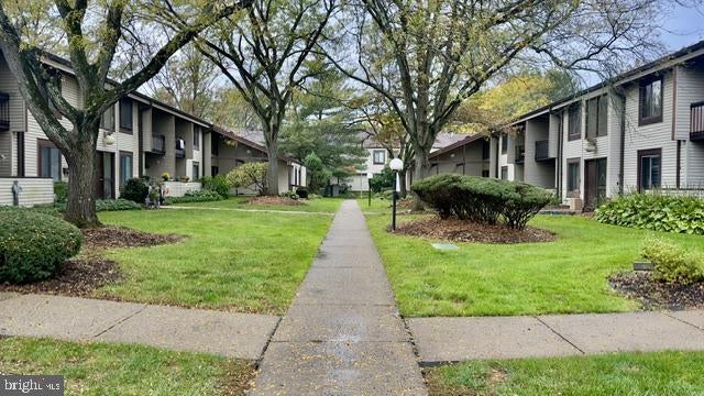 11 TWIN RIVERS DRIVE N M