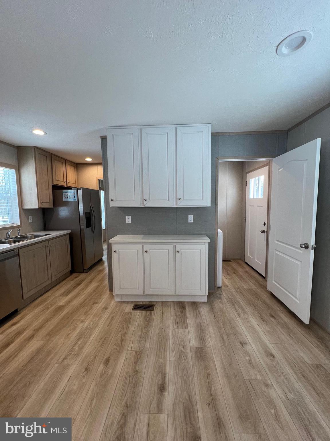 TIMBERVIEW FARMS - Residential Lease