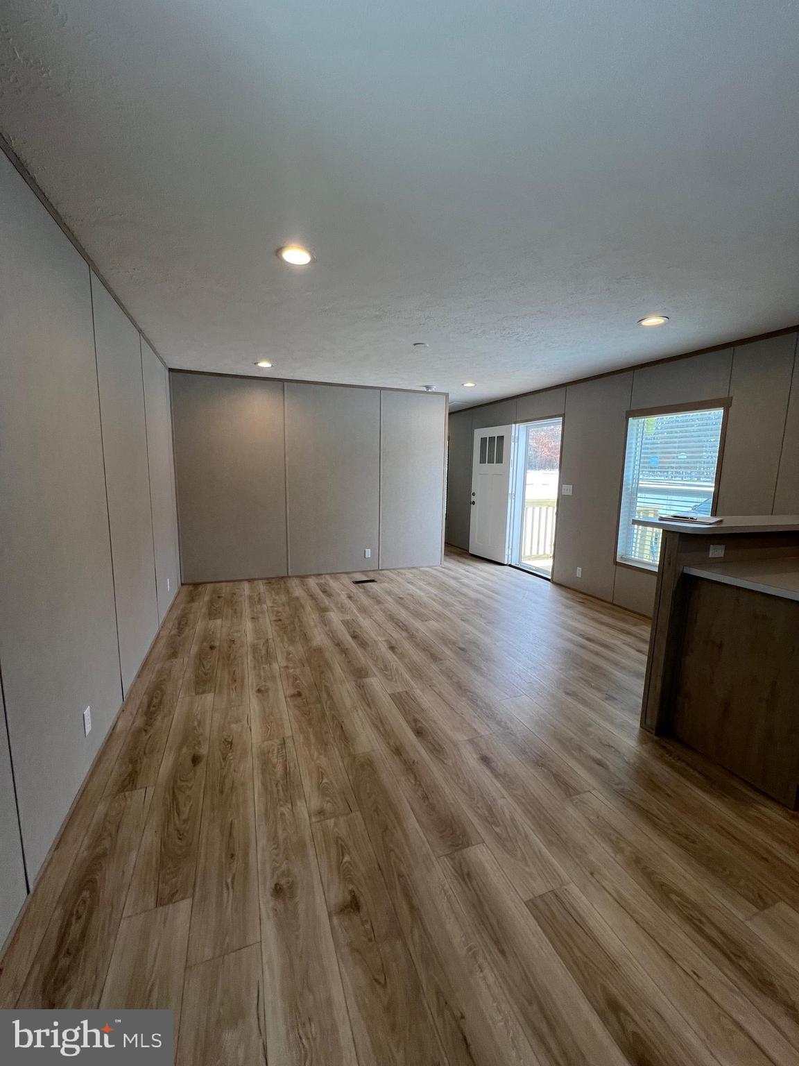 TIMBERVIEW FARMS - Residential Lease