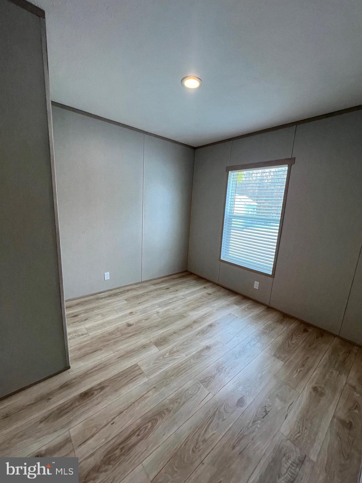 TIMBERVIEW FARMS - Residential Lease