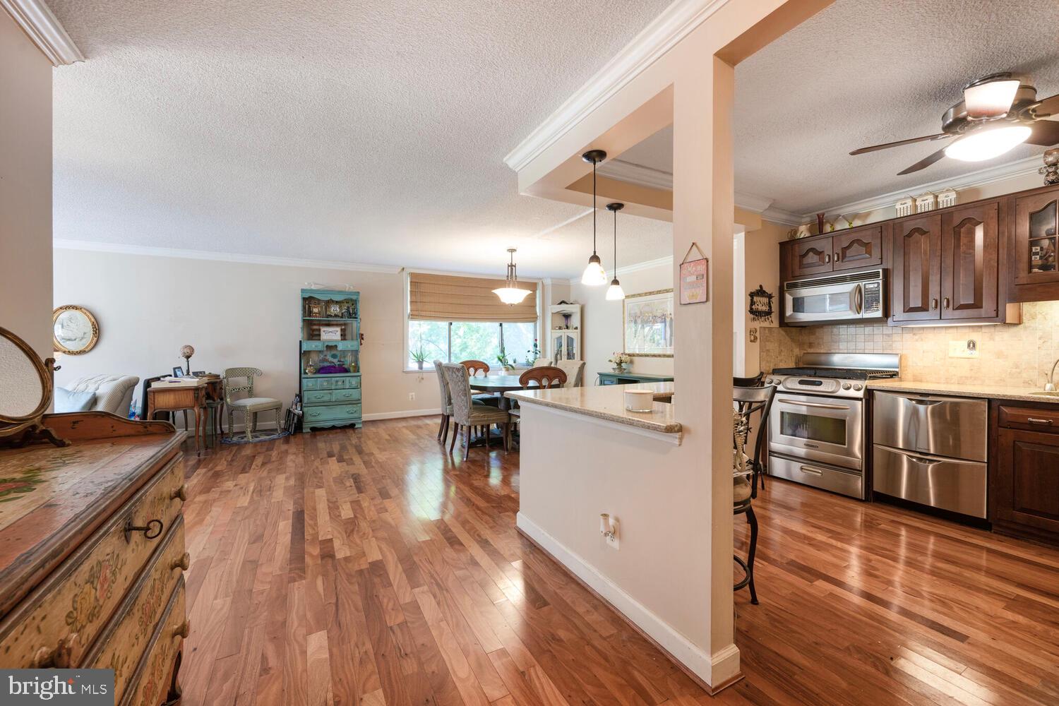 THE FORUM - Residential