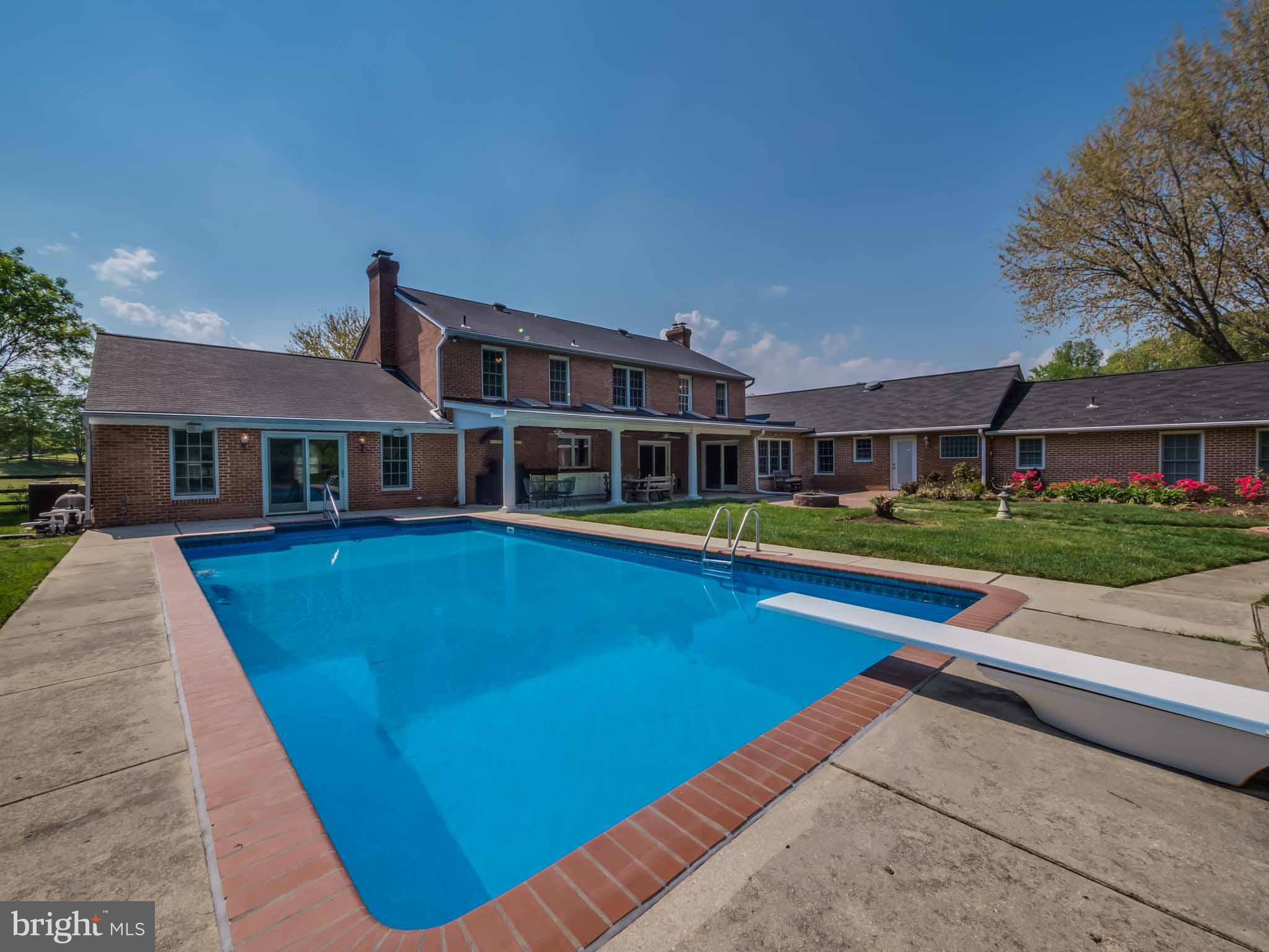 HUTCHINS CHOICE - Residential