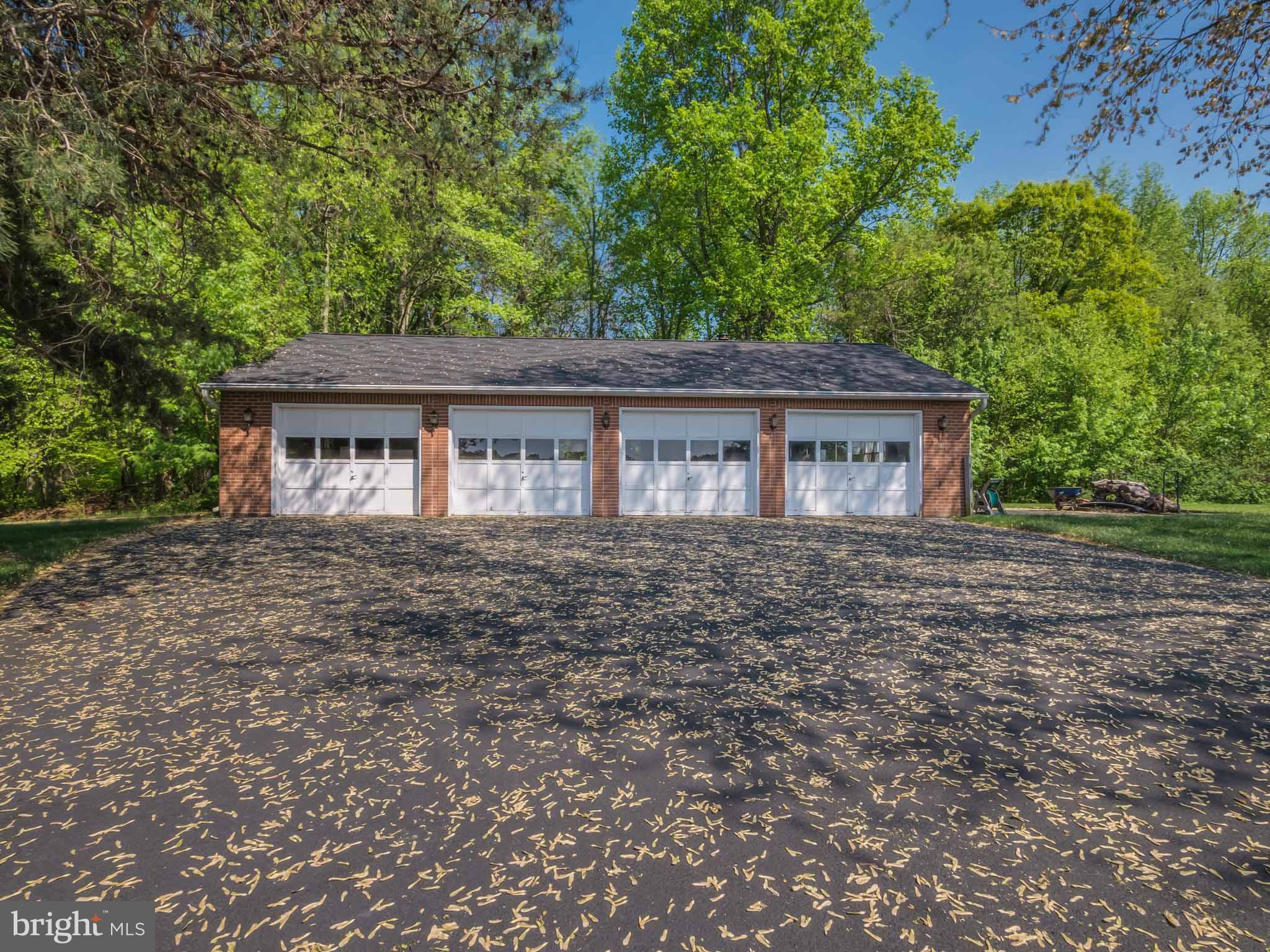 HUTCHINS CHOICE - Residential