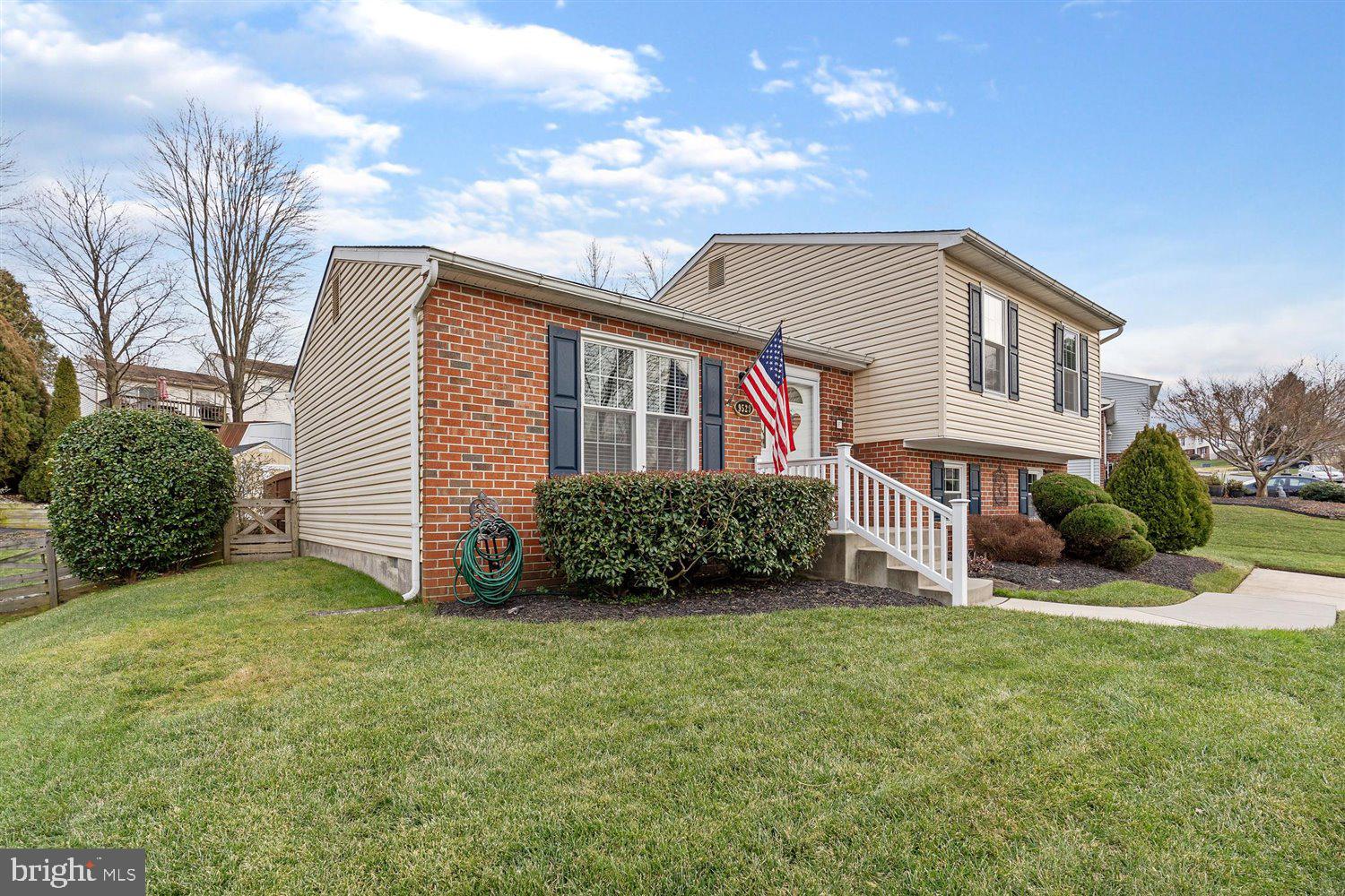 OAKHURST - Residential