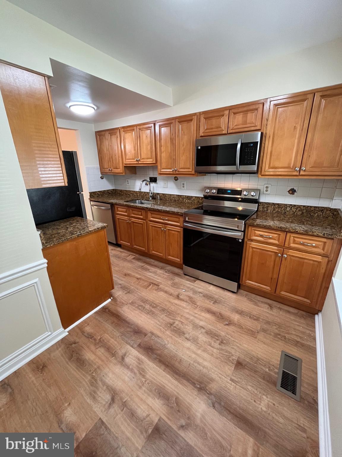 SHANNON STATION - Residential Lease