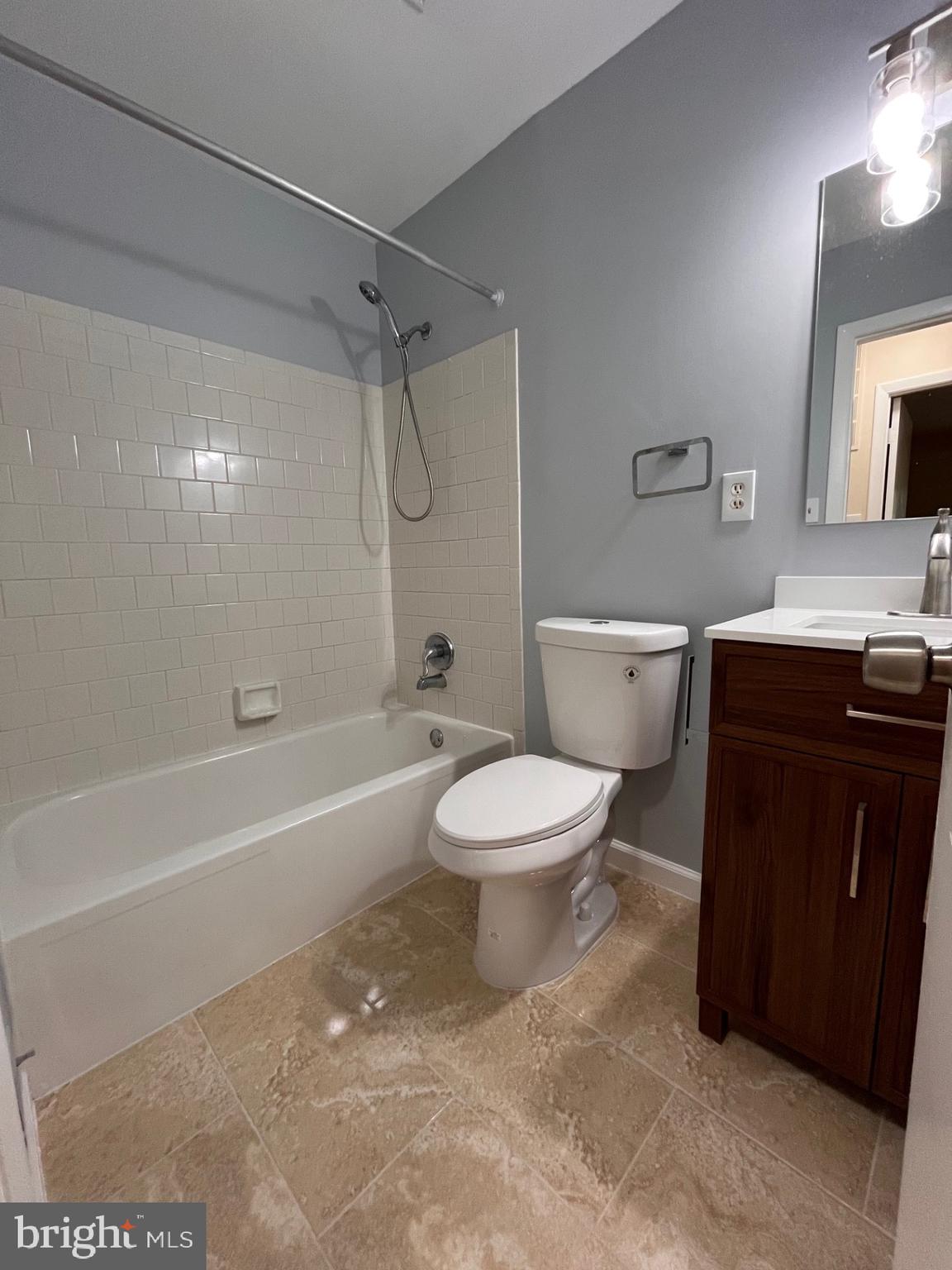 SHANNON STATION - Residential Lease