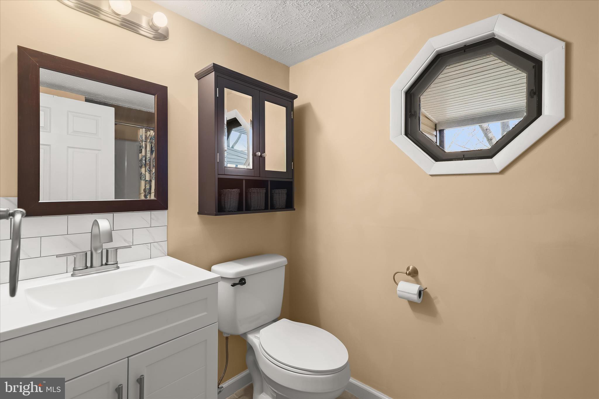 MAPLE RIDGE - Residential