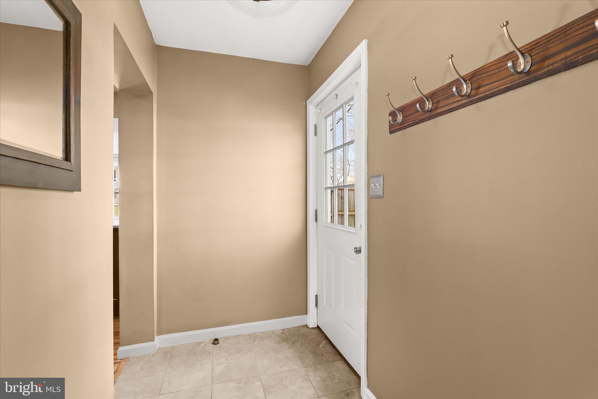 MAPLE RIDGE - Residential