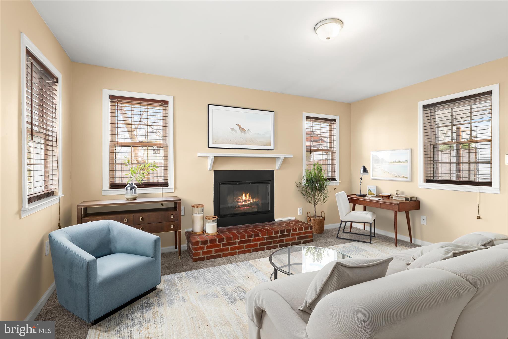 MAPLE RIDGE - Residential