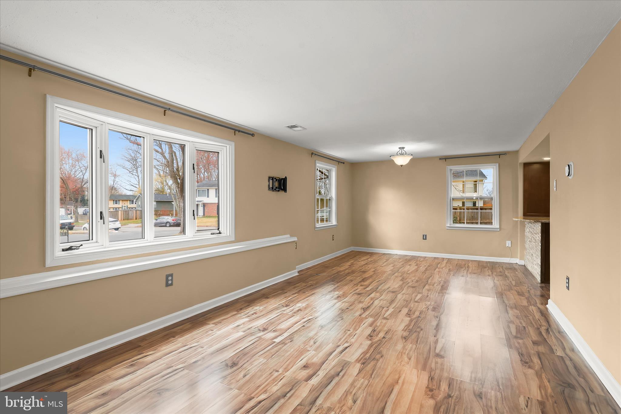 MAPLE RIDGE - Residential