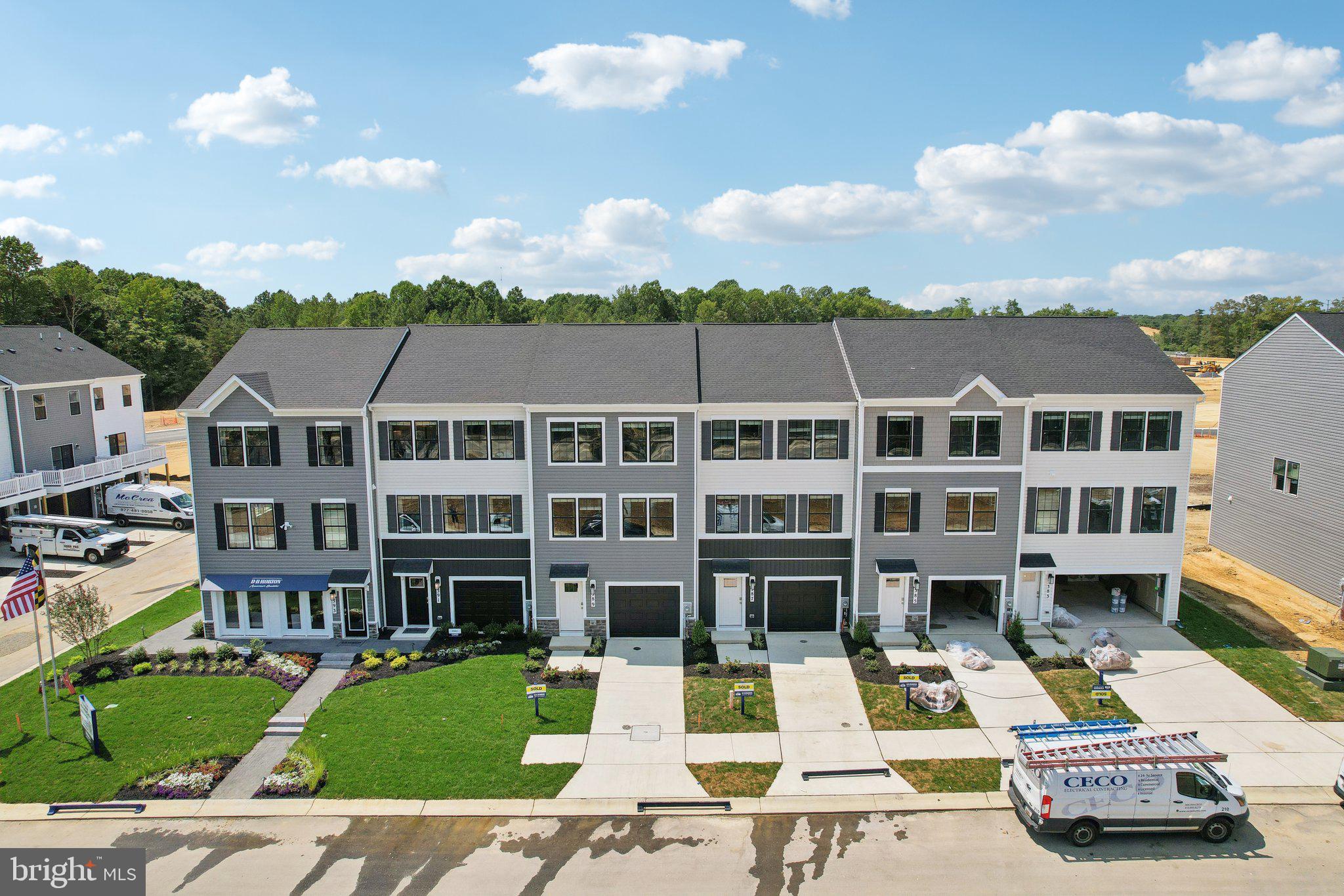 PINEGROVE - Residential