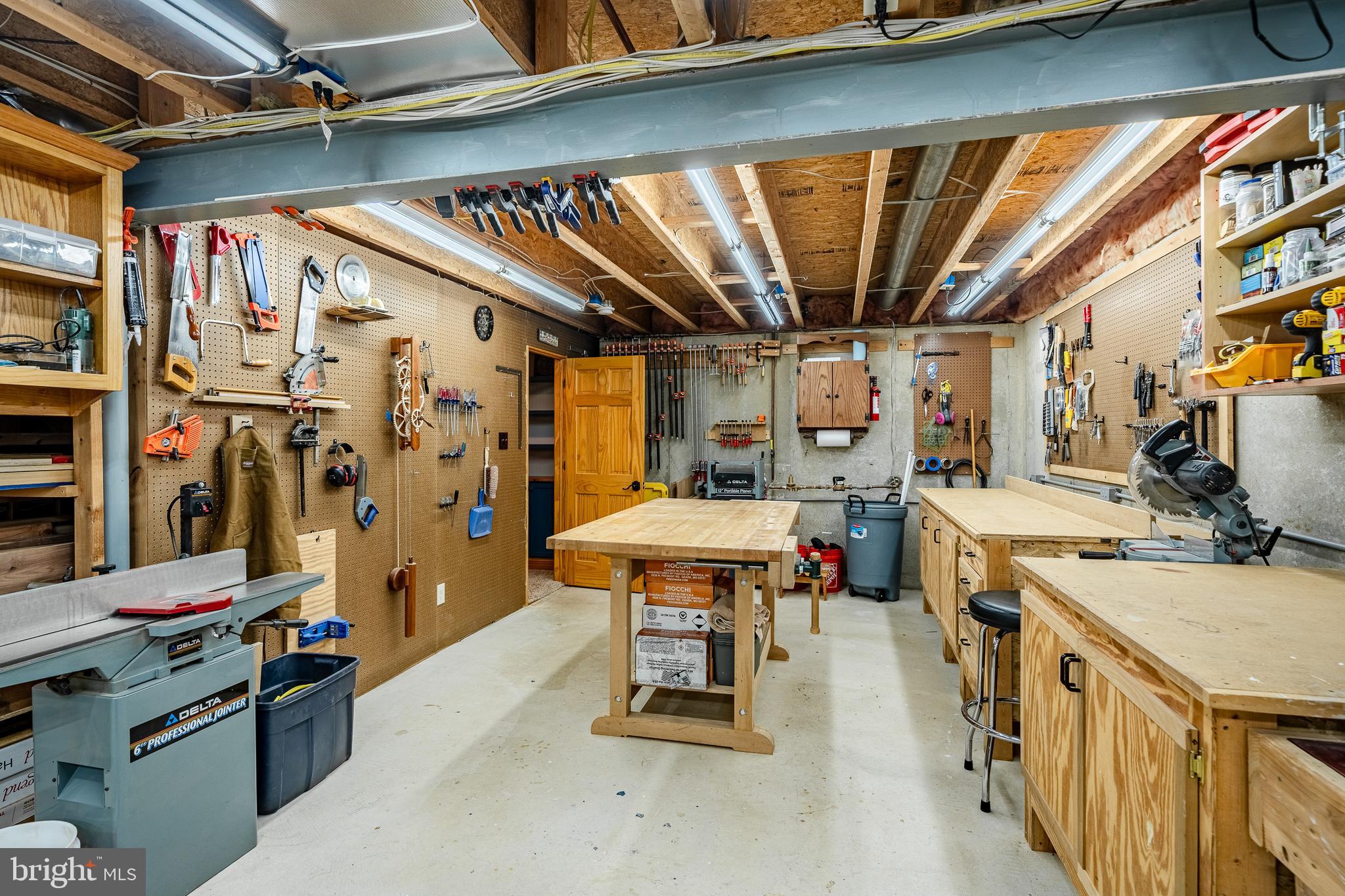 GREEN LANE VILLAGE - Residential