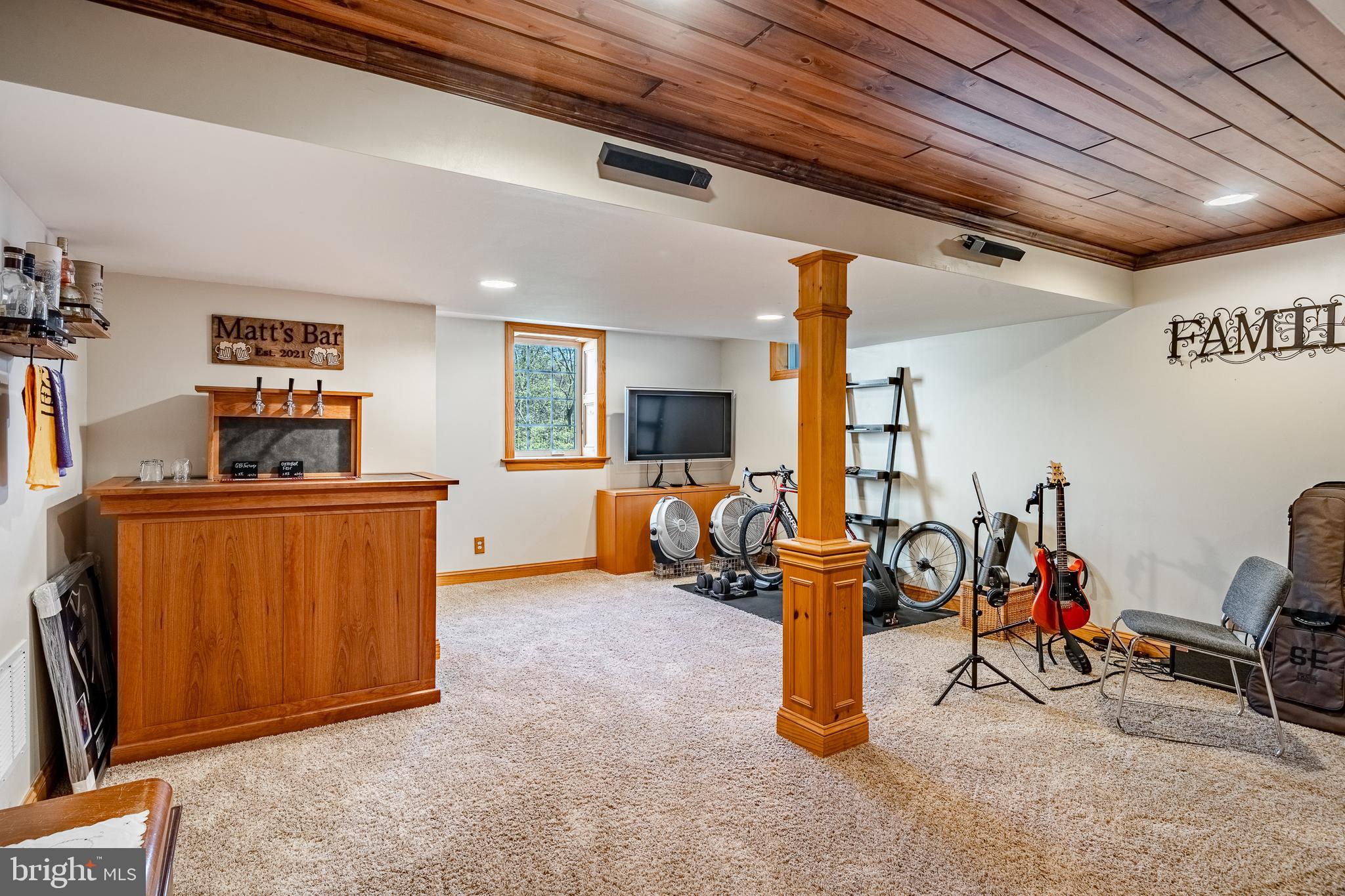 GREEN LANE VILLAGE - Residential