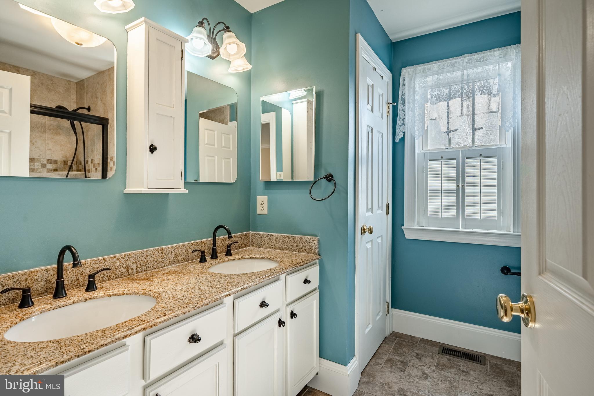 GREEN LANE VILLAGE - Residential