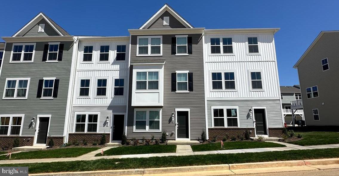 SHENANDOAH SPRINGS - Residential Lease