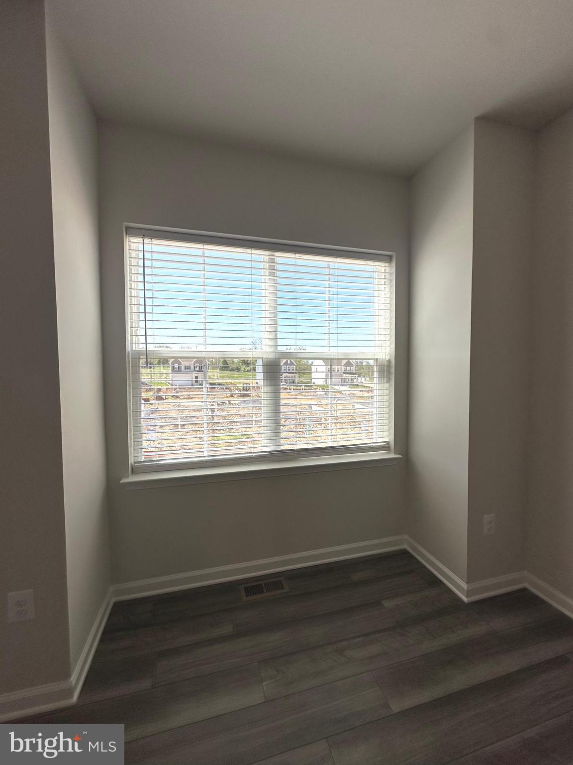 SHENANDOAH SPRINGS - Residential Lease