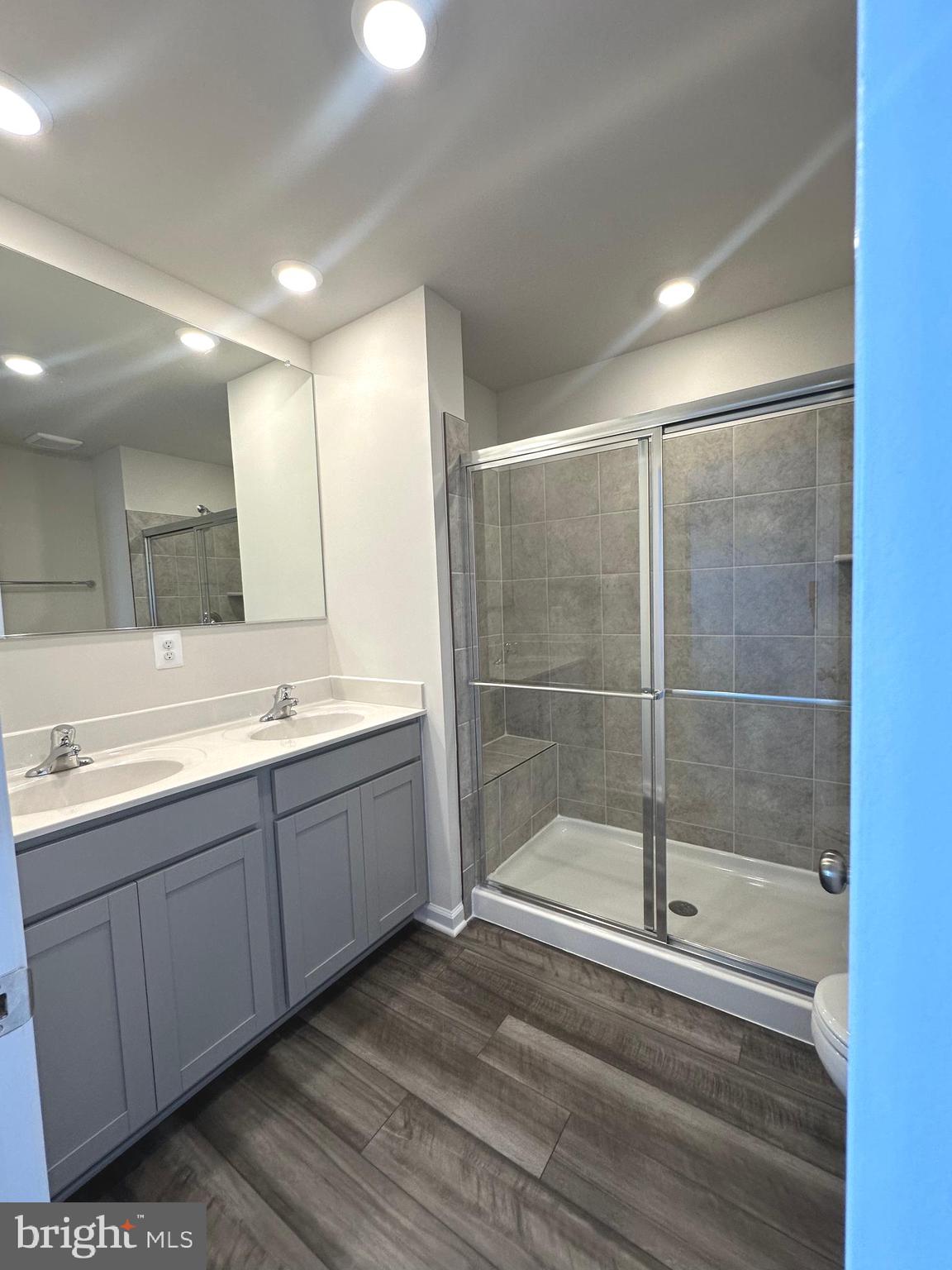 SHENANDOAH SPRINGS - Residential Lease