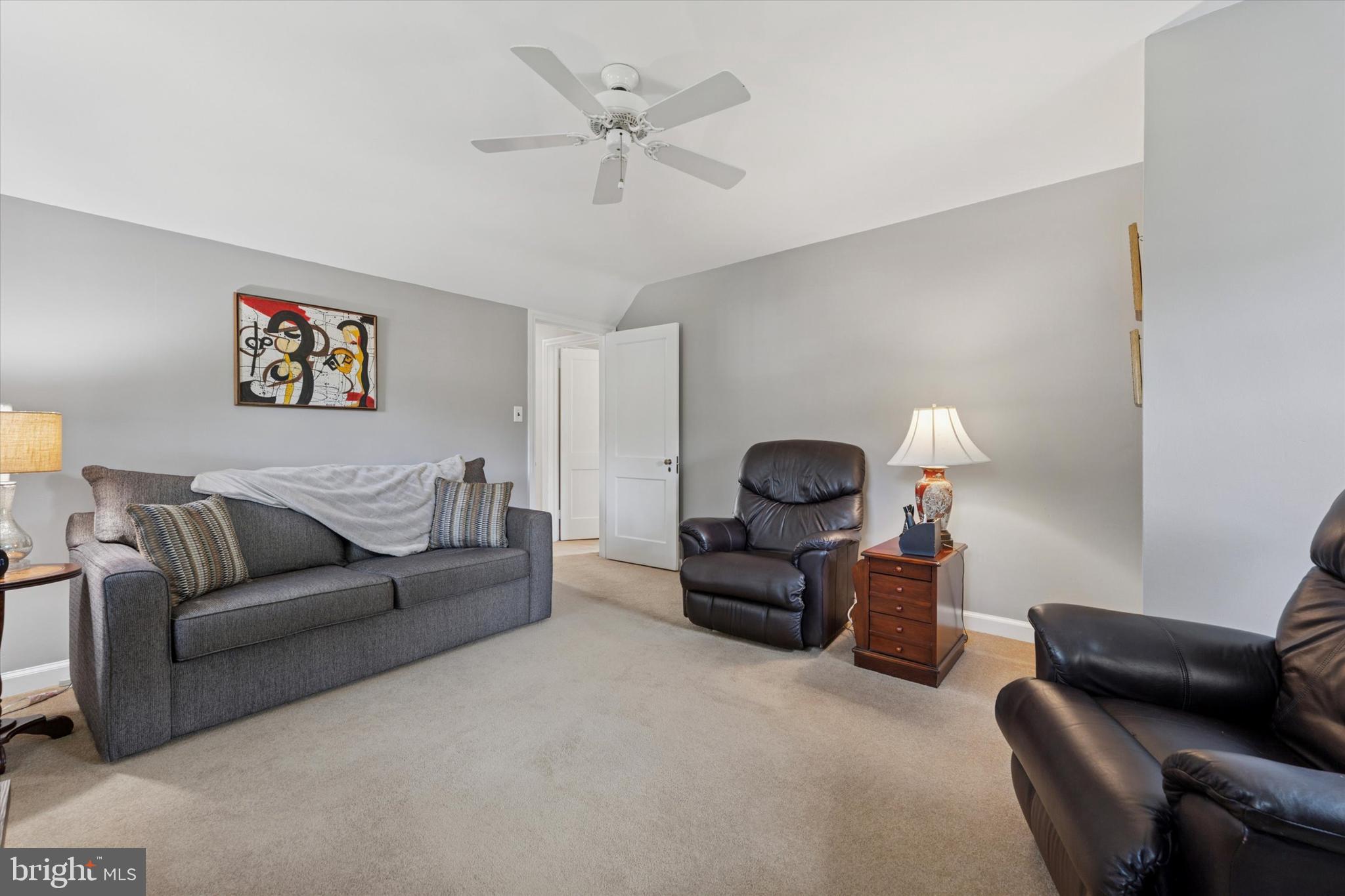 WYNNEWOOD - Residential