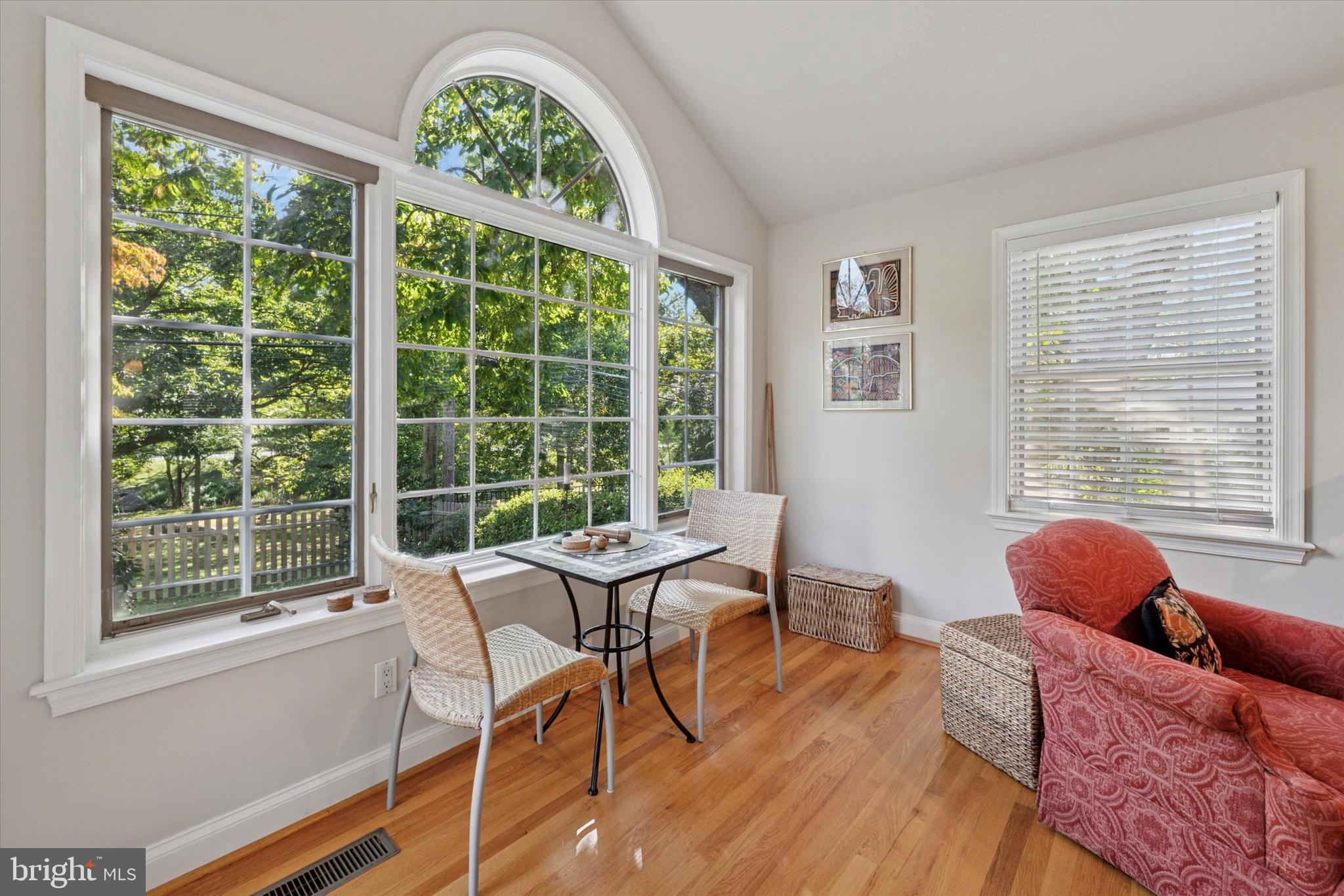 WYNNEWOOD - Residential