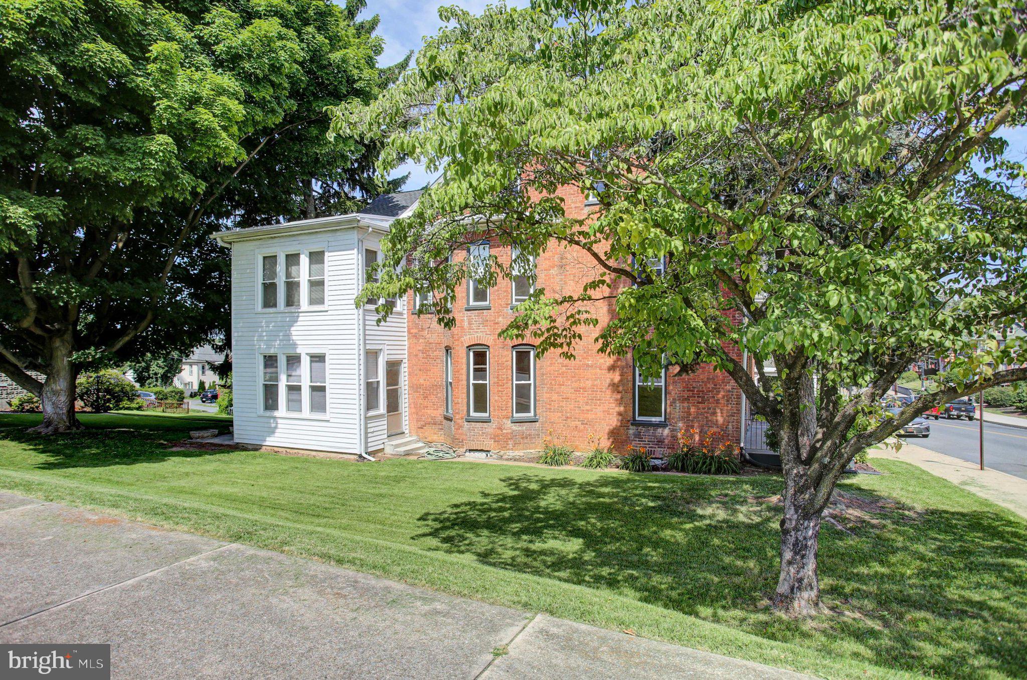 46 W THIRD STREET