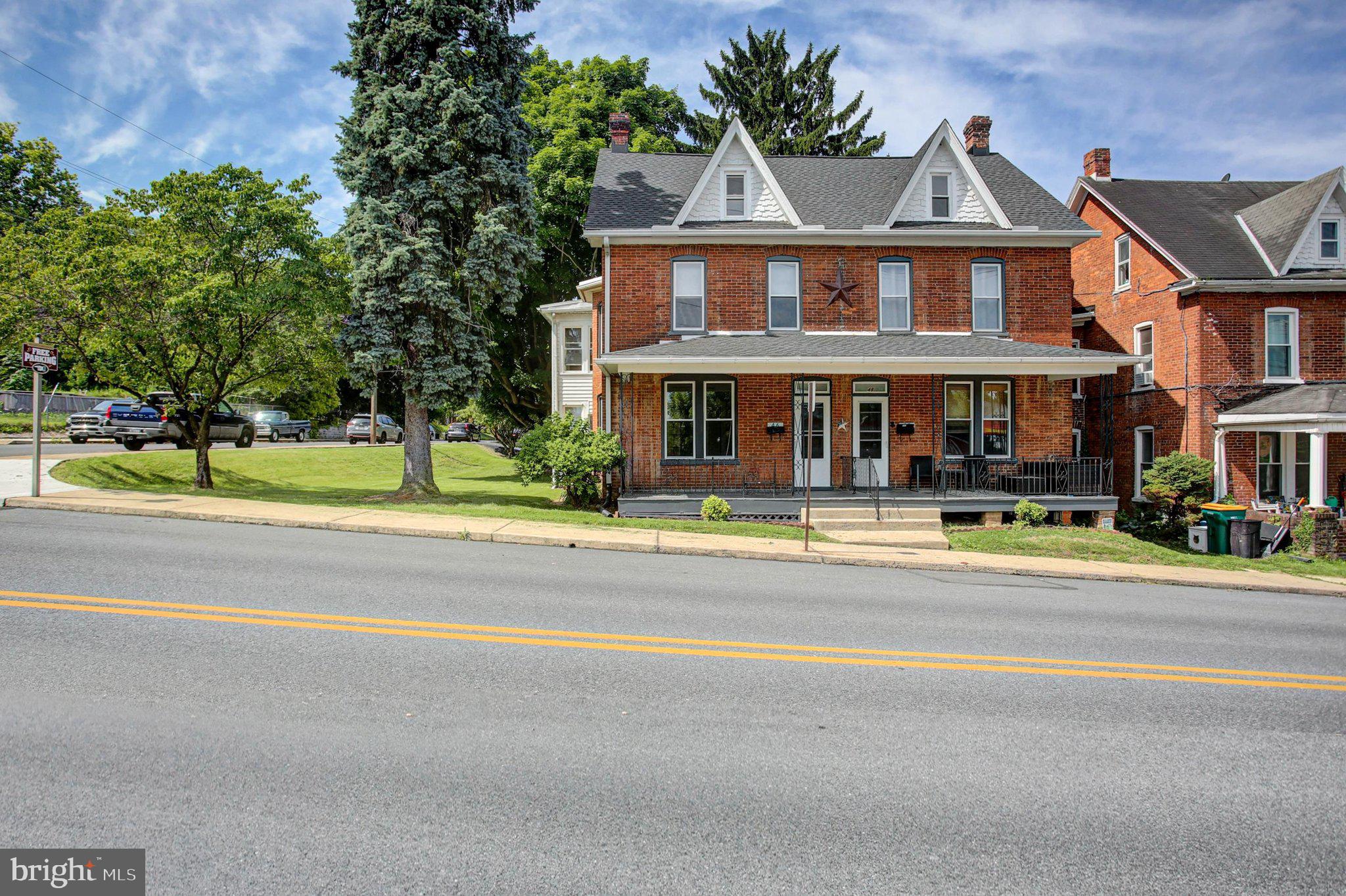 46 W THIRD STREET