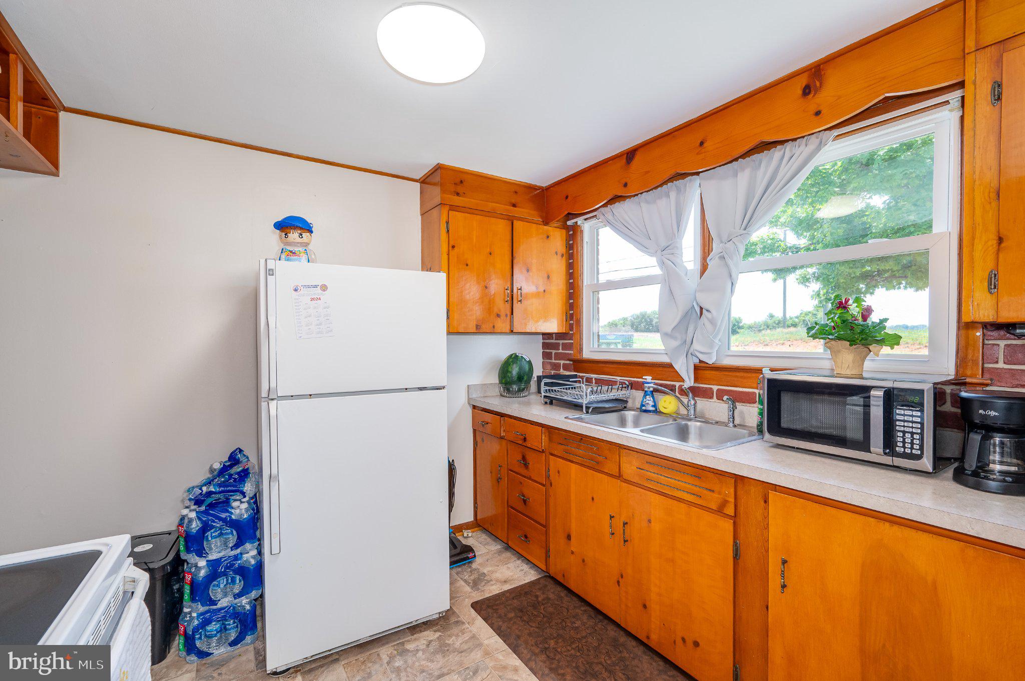 RUSSELL - Residential