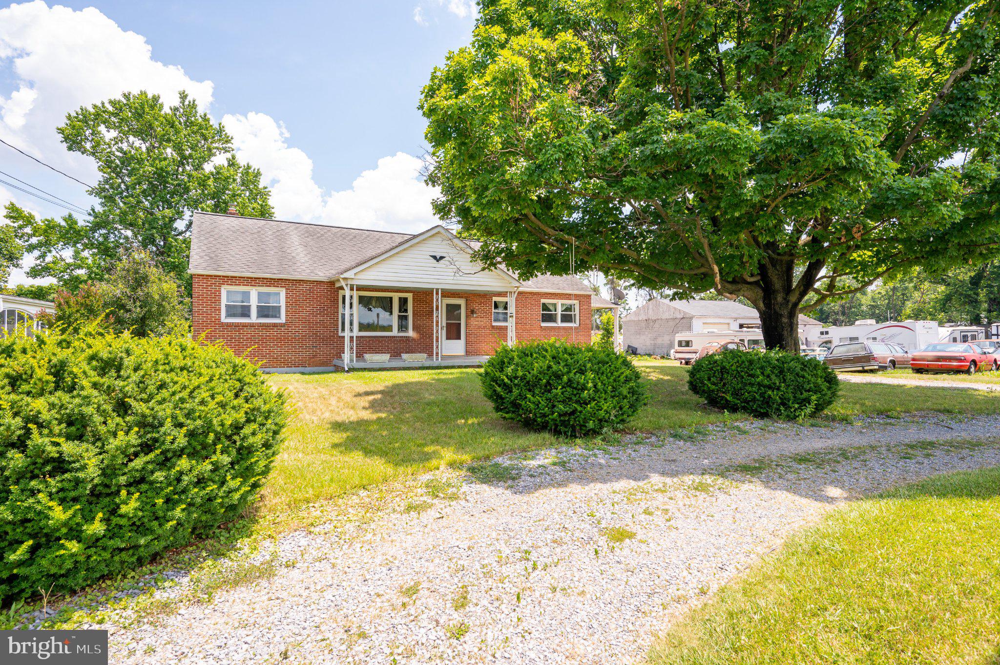 6073 LORD FAIRFAX HIGHWAY