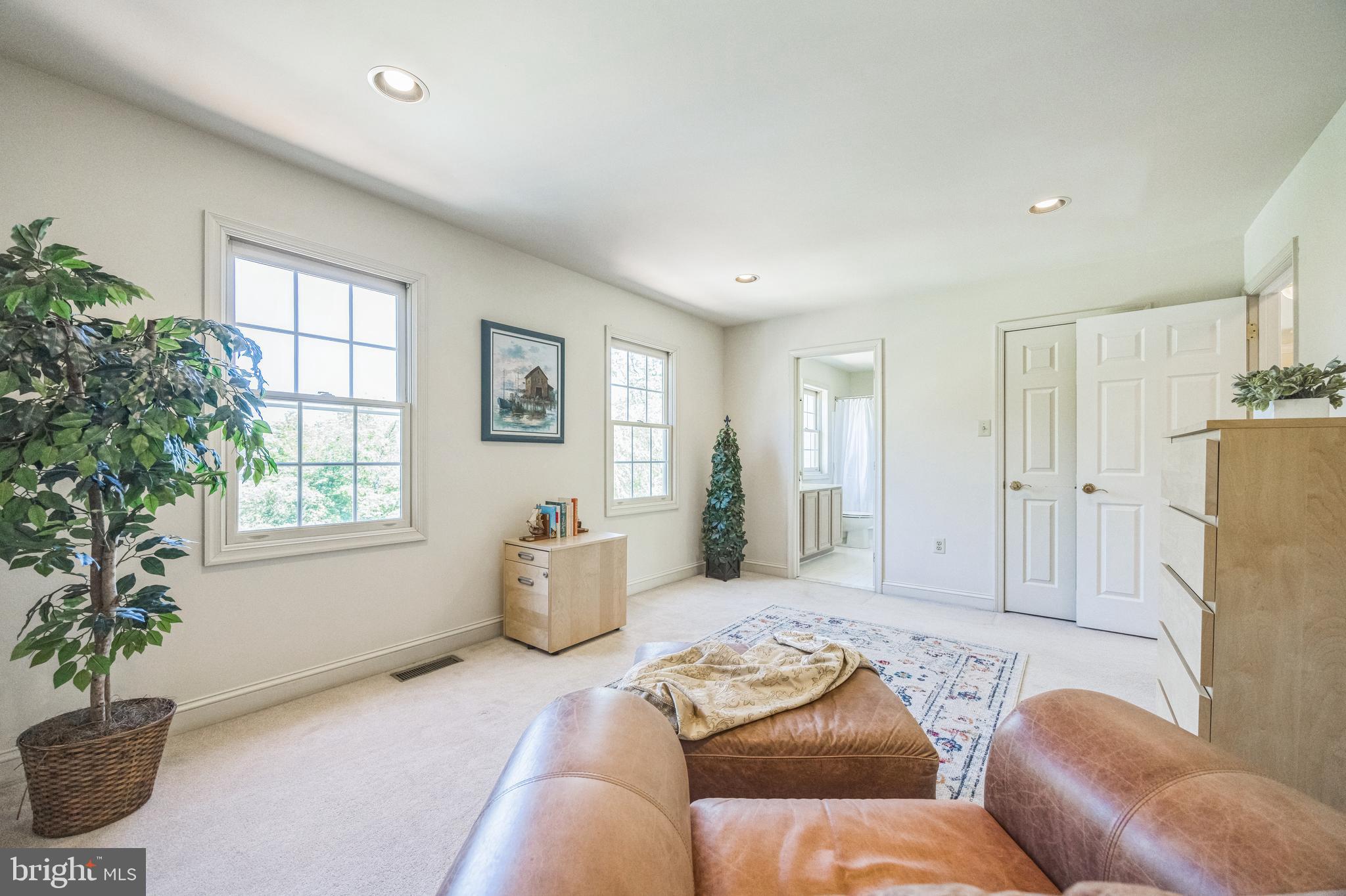 ESTS AT GLEN ACRES - Residential