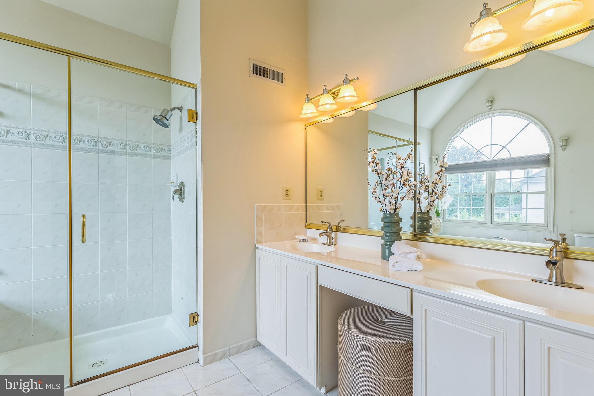 ESTS AT GLEN ACRES - Residential