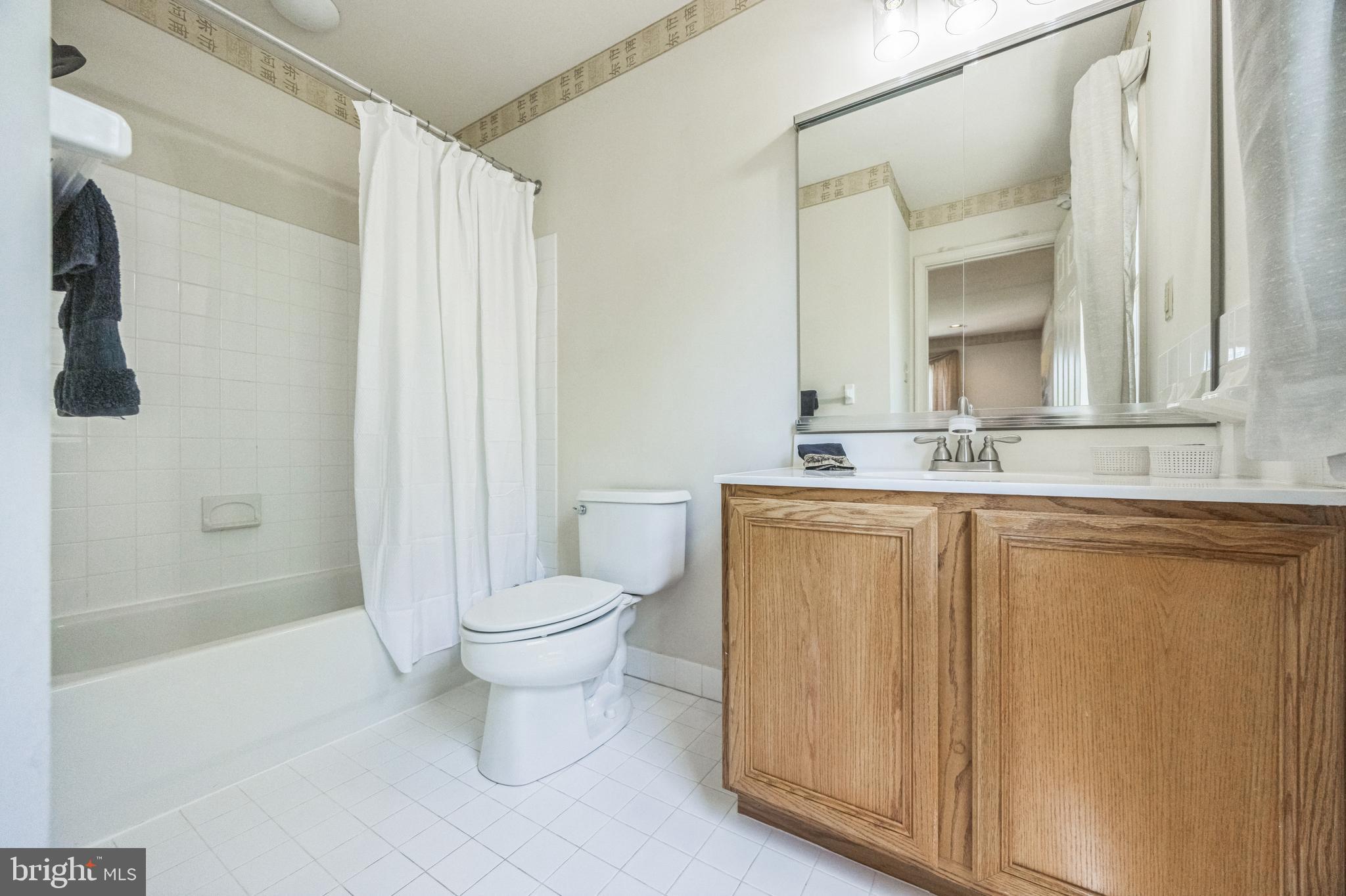 ESTS AT GLEN ACRES - Residential
