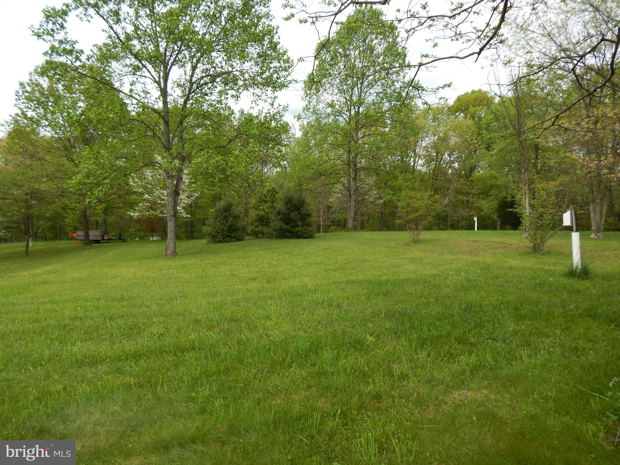 CHESTNUT GROVE - Land