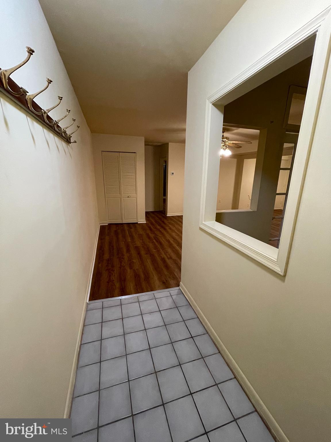 SHADOW OAKS - Residential