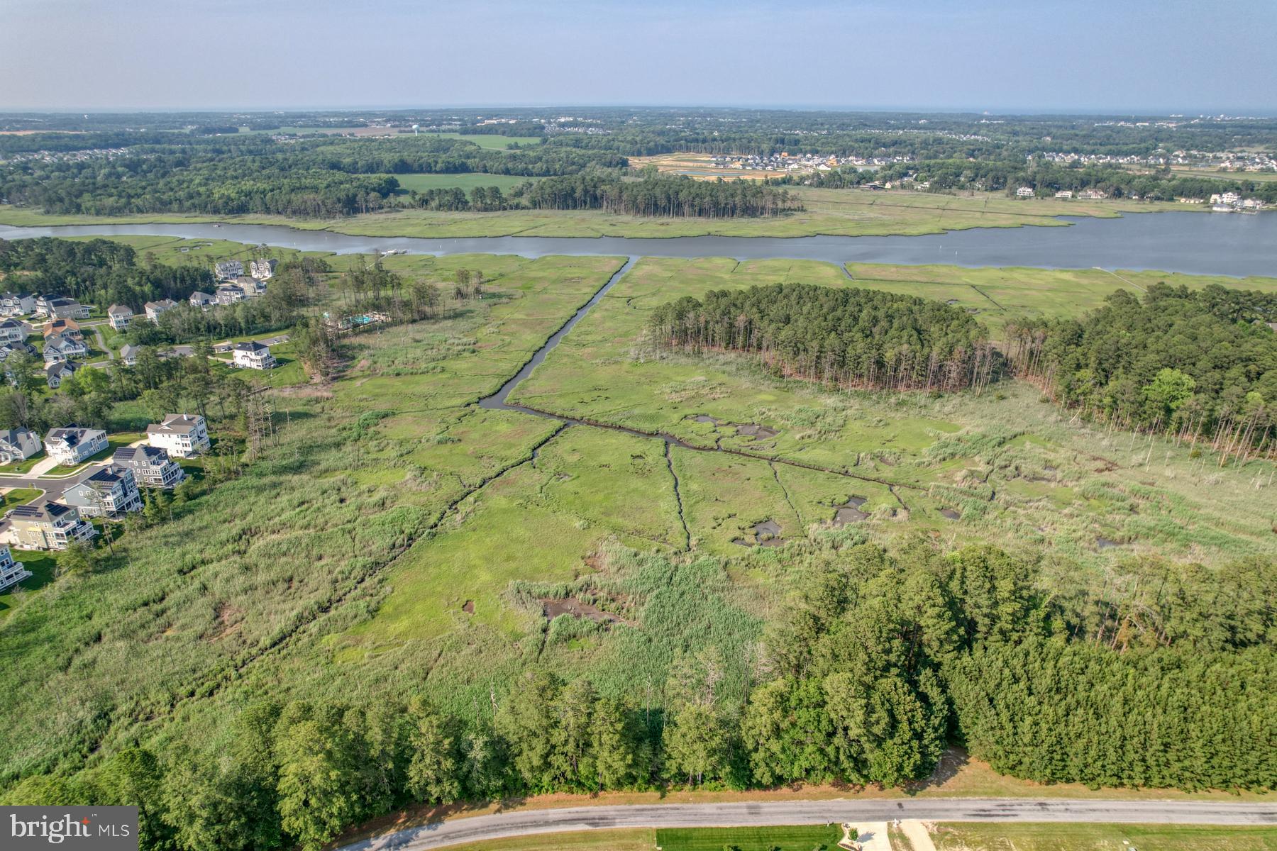 WATERVIEW ON LOVE CREEK - Residential