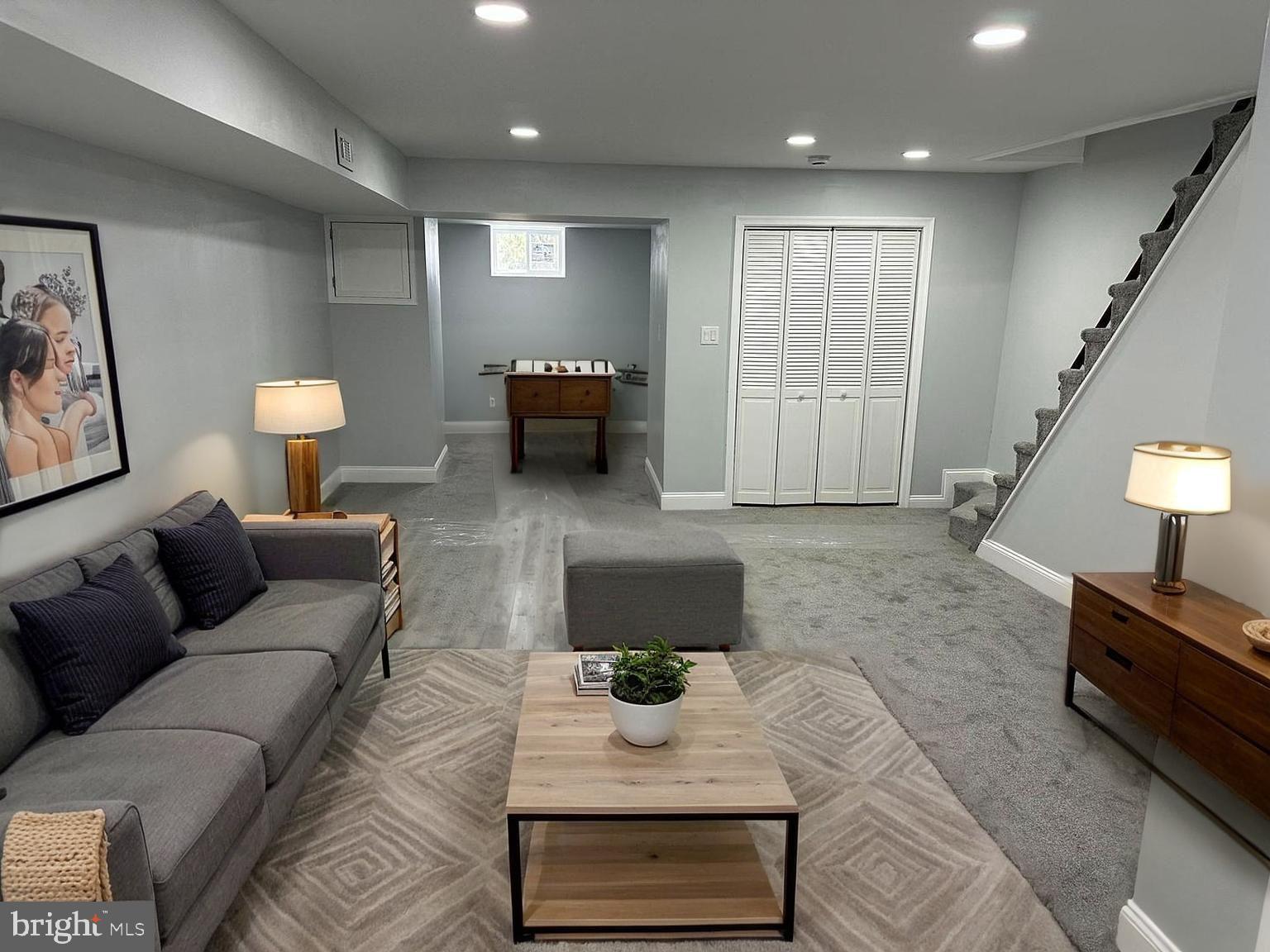 OLNEY (EAST) - Residential