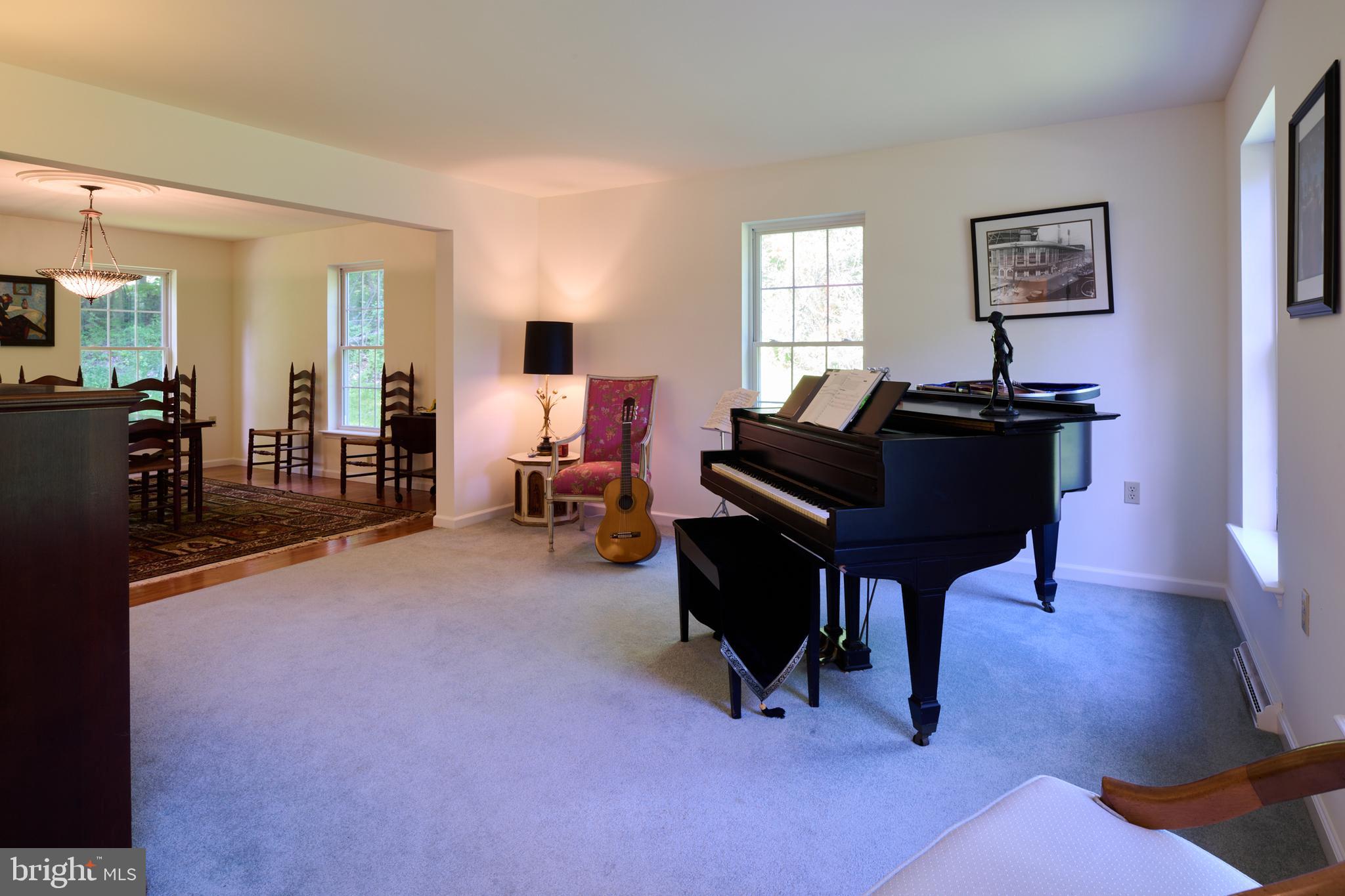 105 MONTAUK CIRCLE