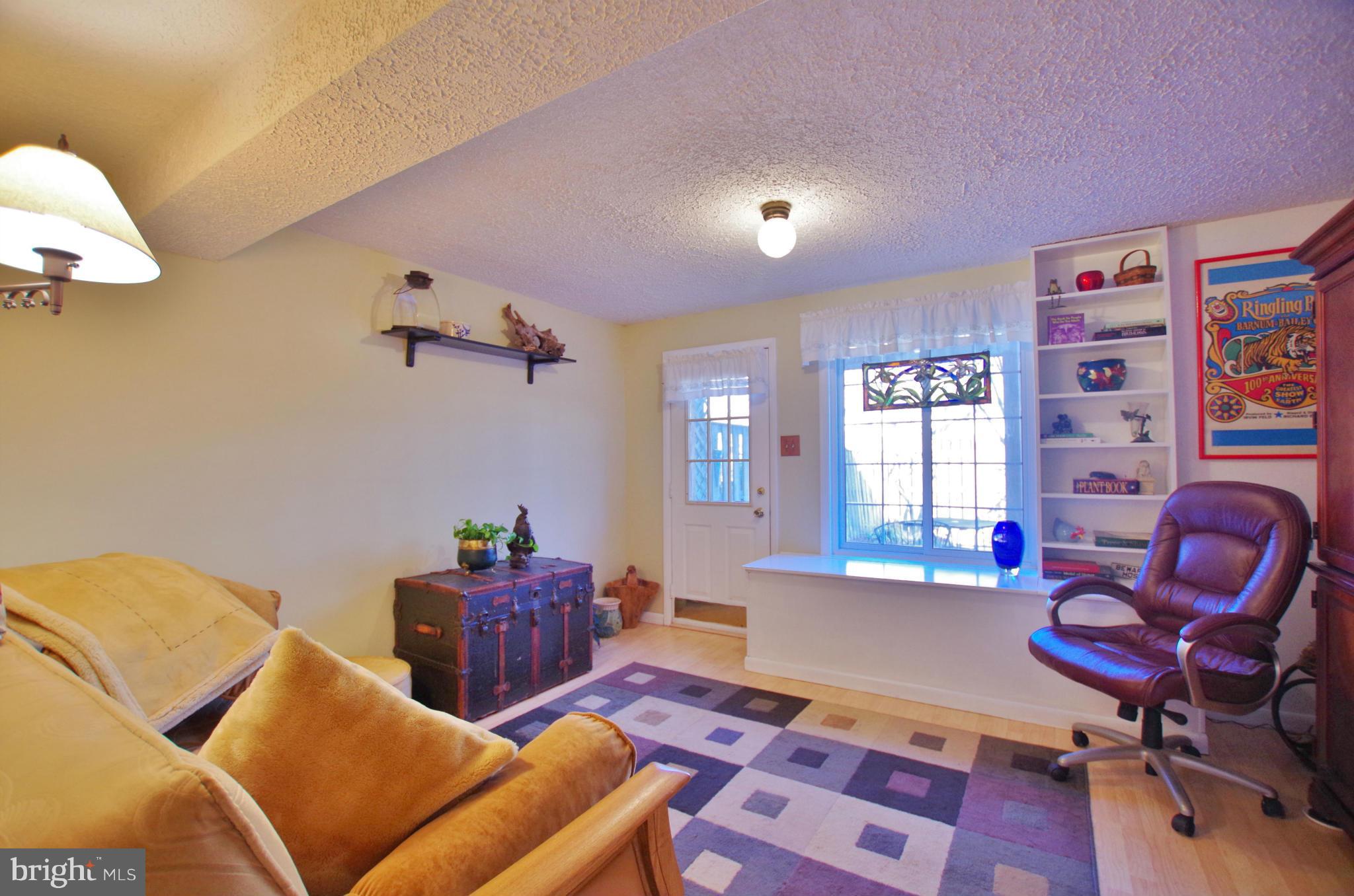 NEWINGTON COMMONS - Residential