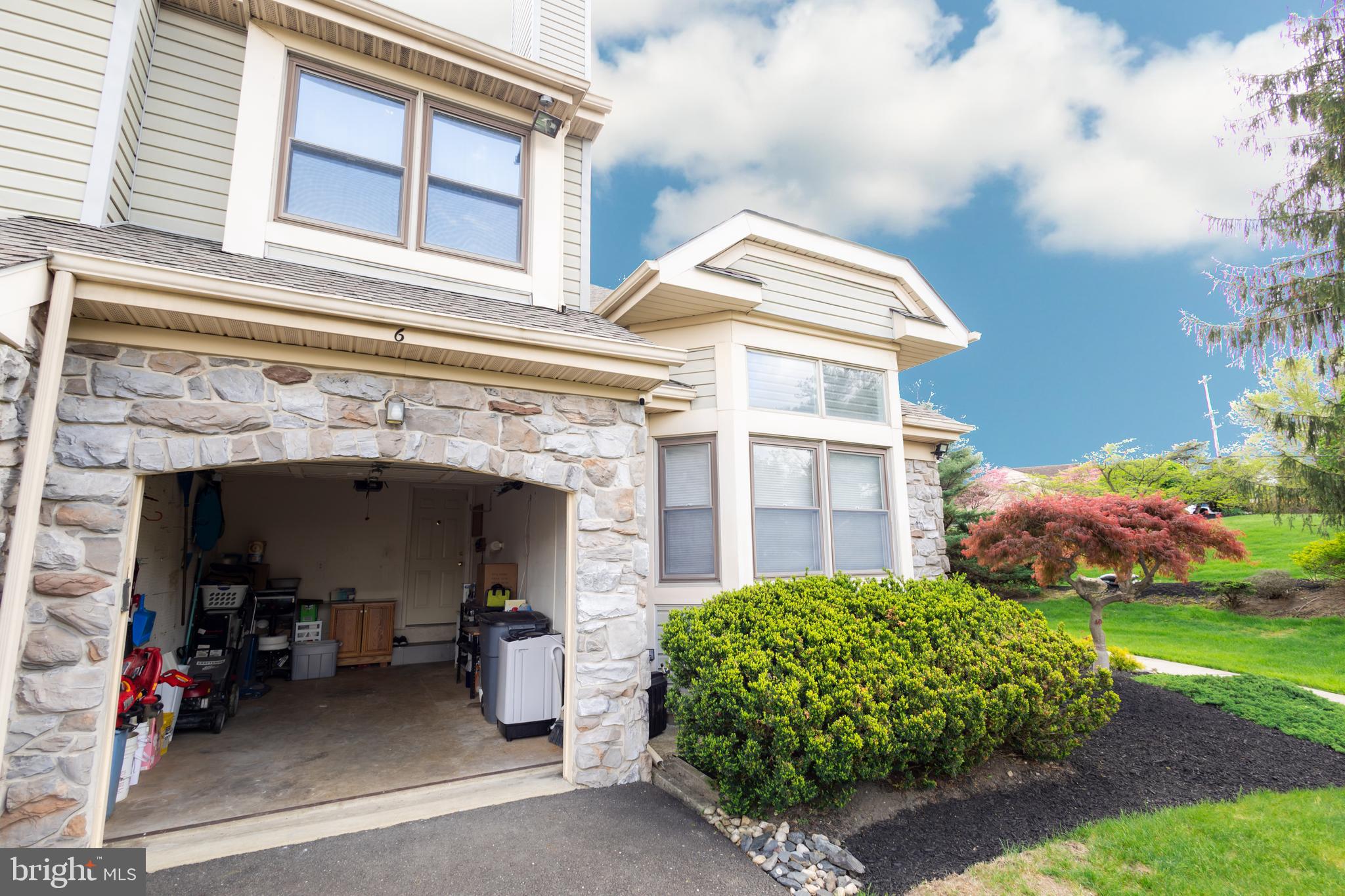 RIDINGS OF NORTHAM - Residential