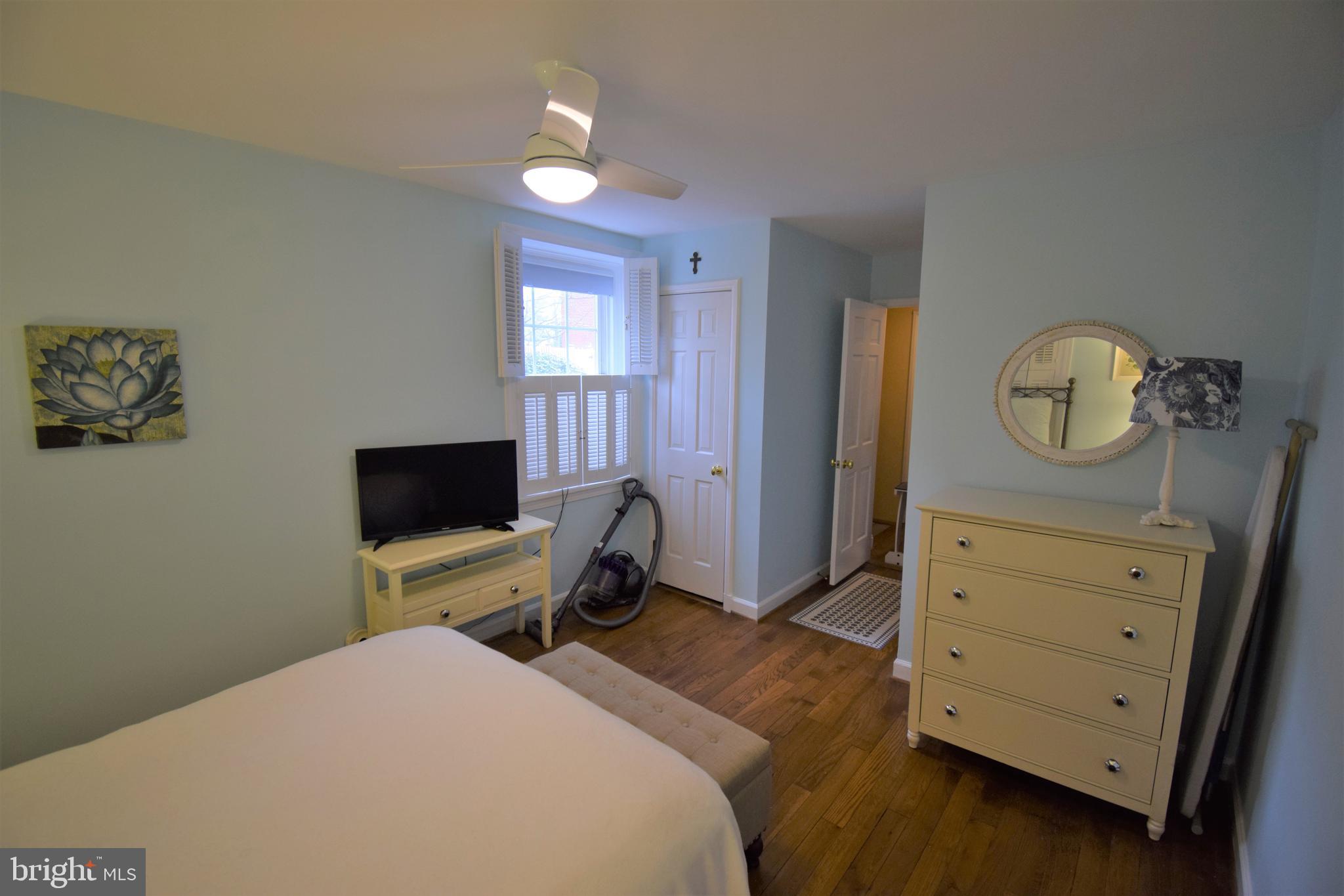 FAIRLINGTON VILLAGES - Residential Lease