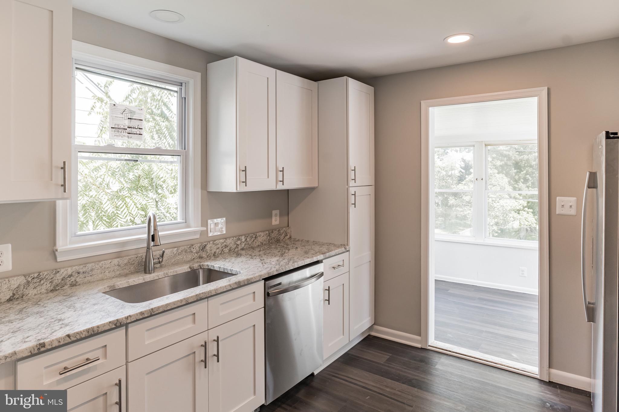 PARKVILLE - Residential