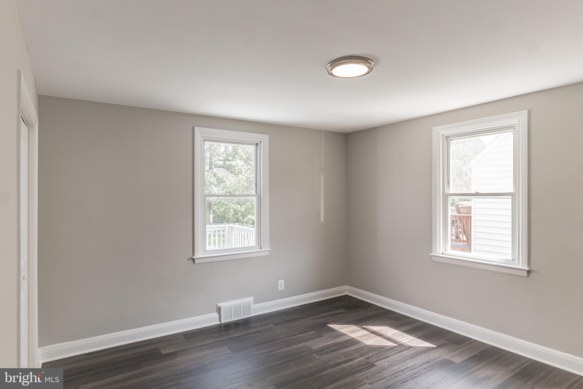 PARKVILLE - Residential