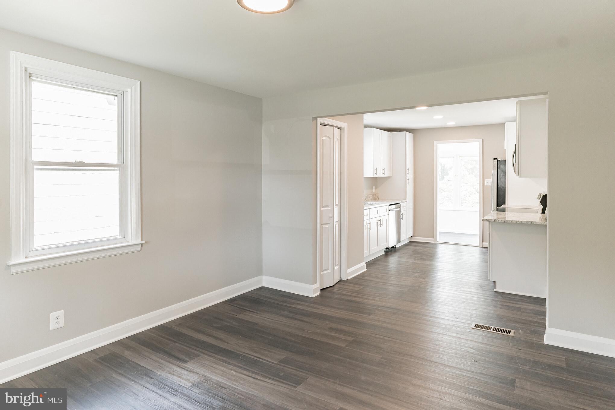 PARKVILLE - Residential