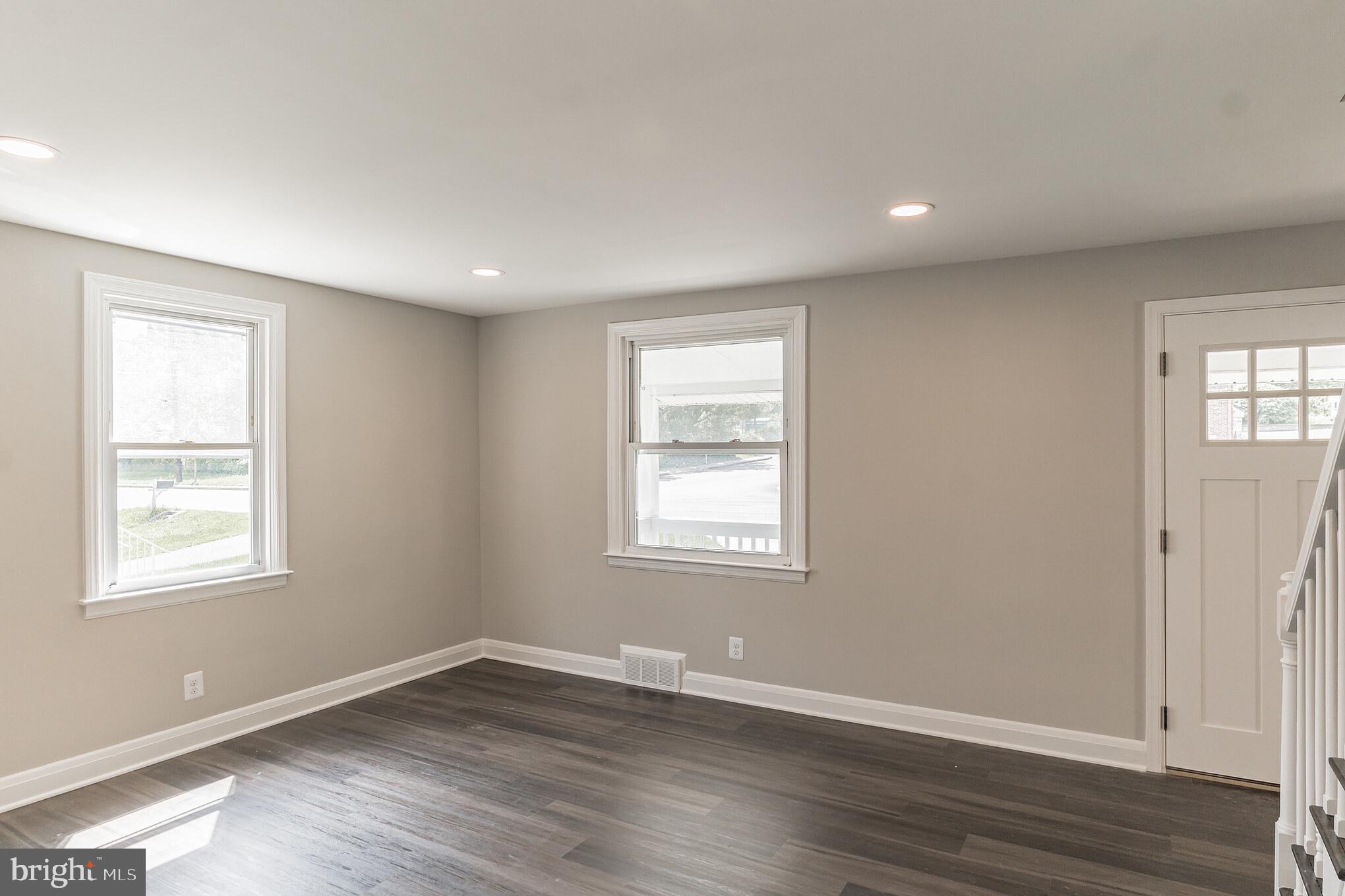 PARKVILLE - Residential