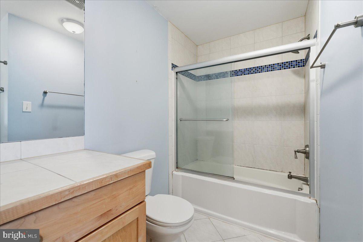 RIVERBEND AT CASCADES - Residential