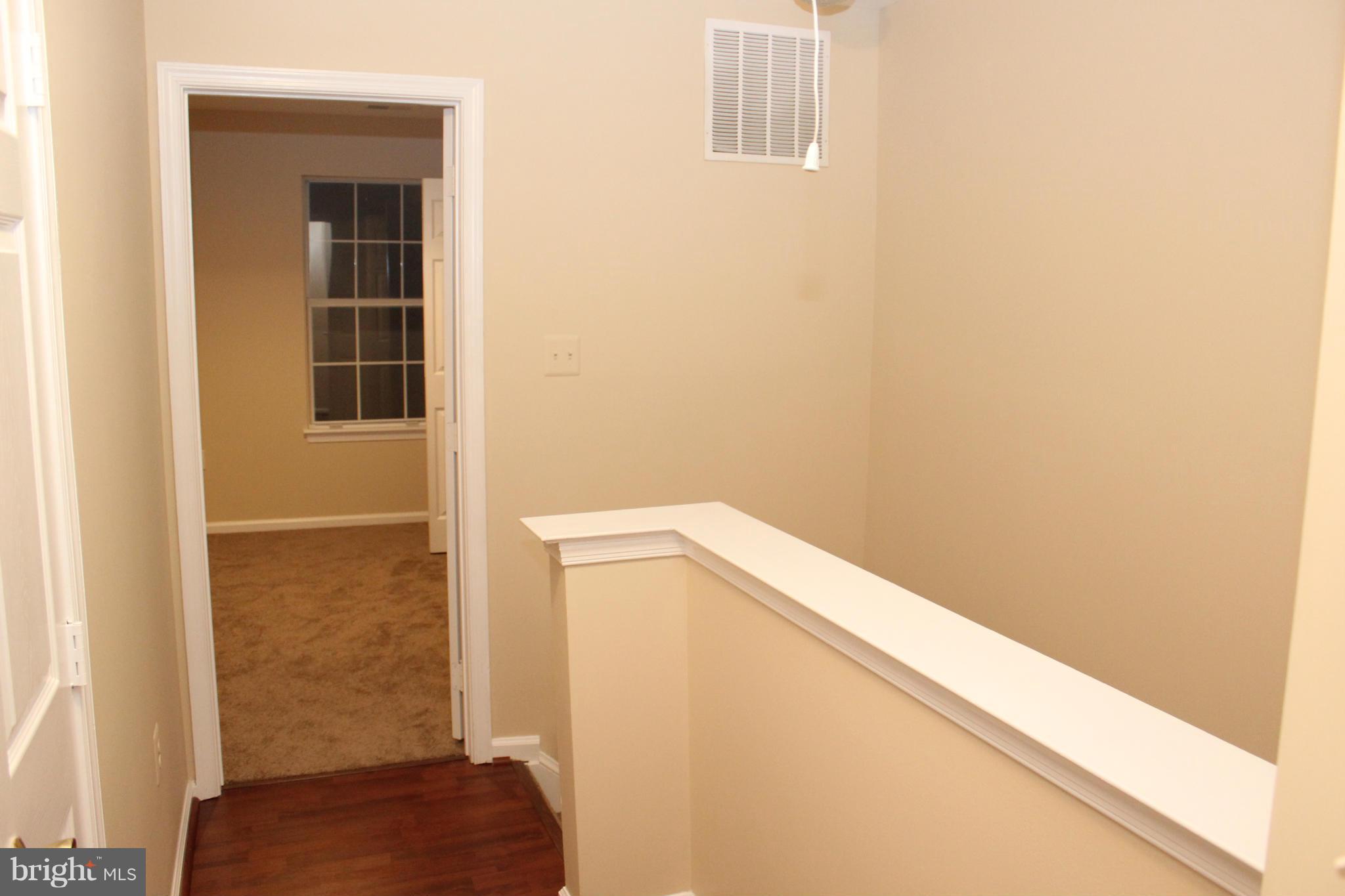 ASHBURN VILLAGE - Residential Lease