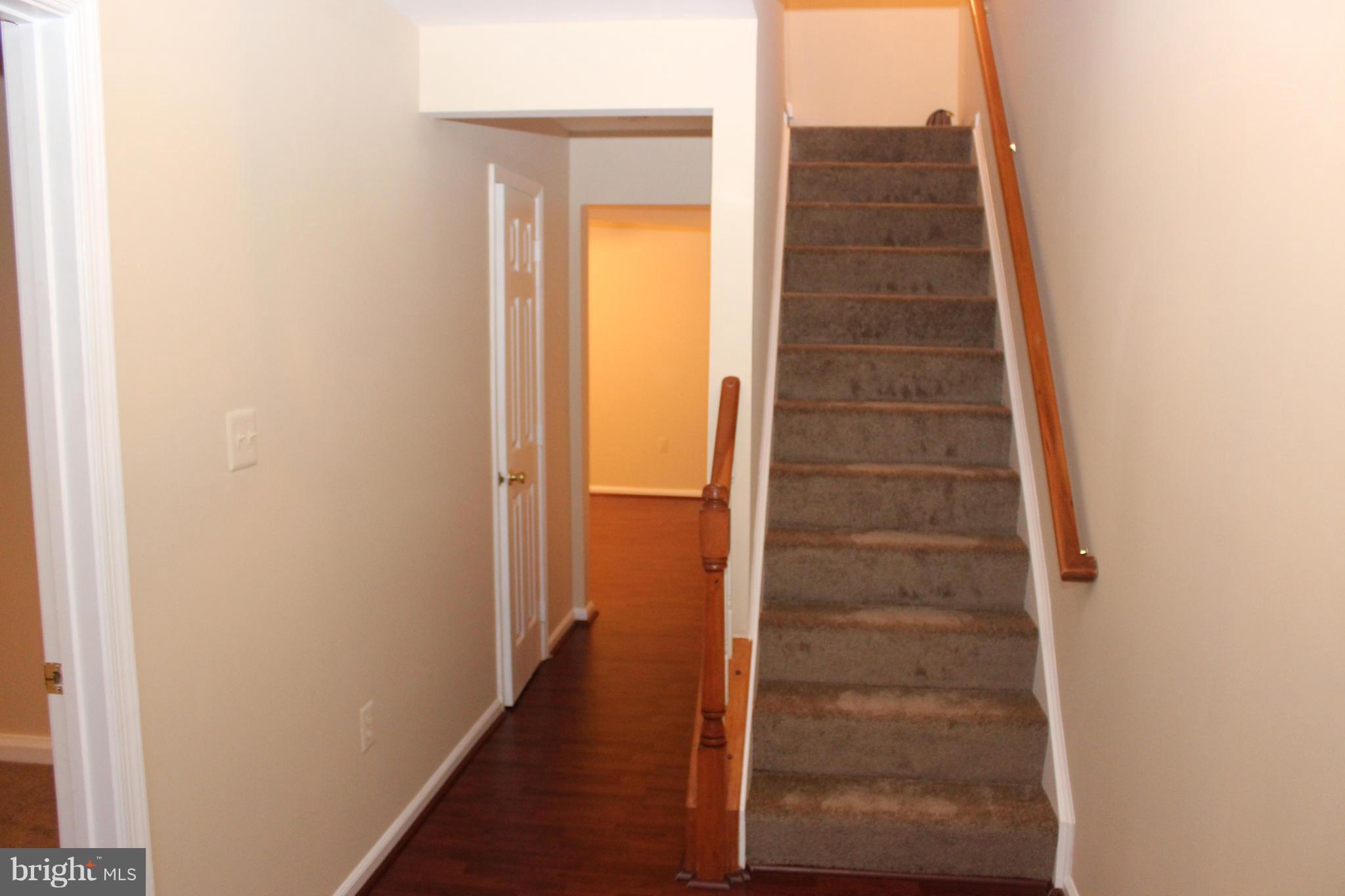 ASHBURN VILLAGE - Residential Lease