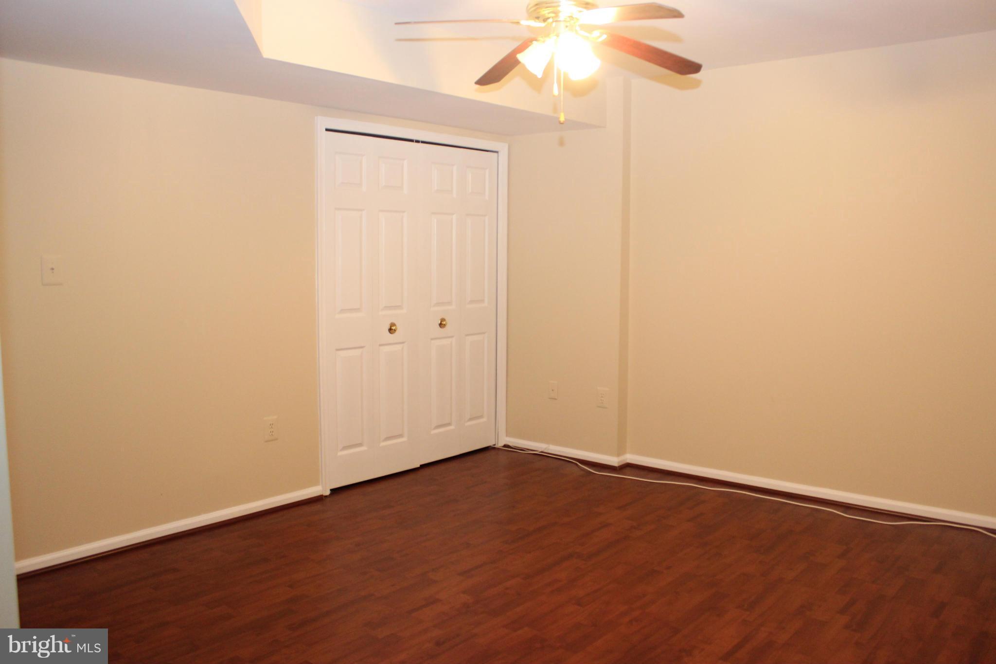 ASHBURN VILLAGE - Residential Lease